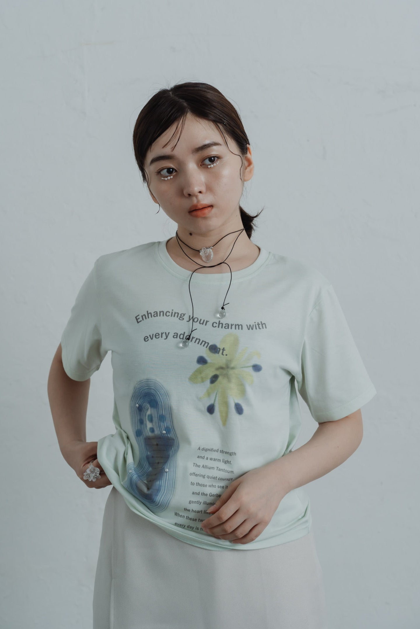 bloom with edge t-shirt