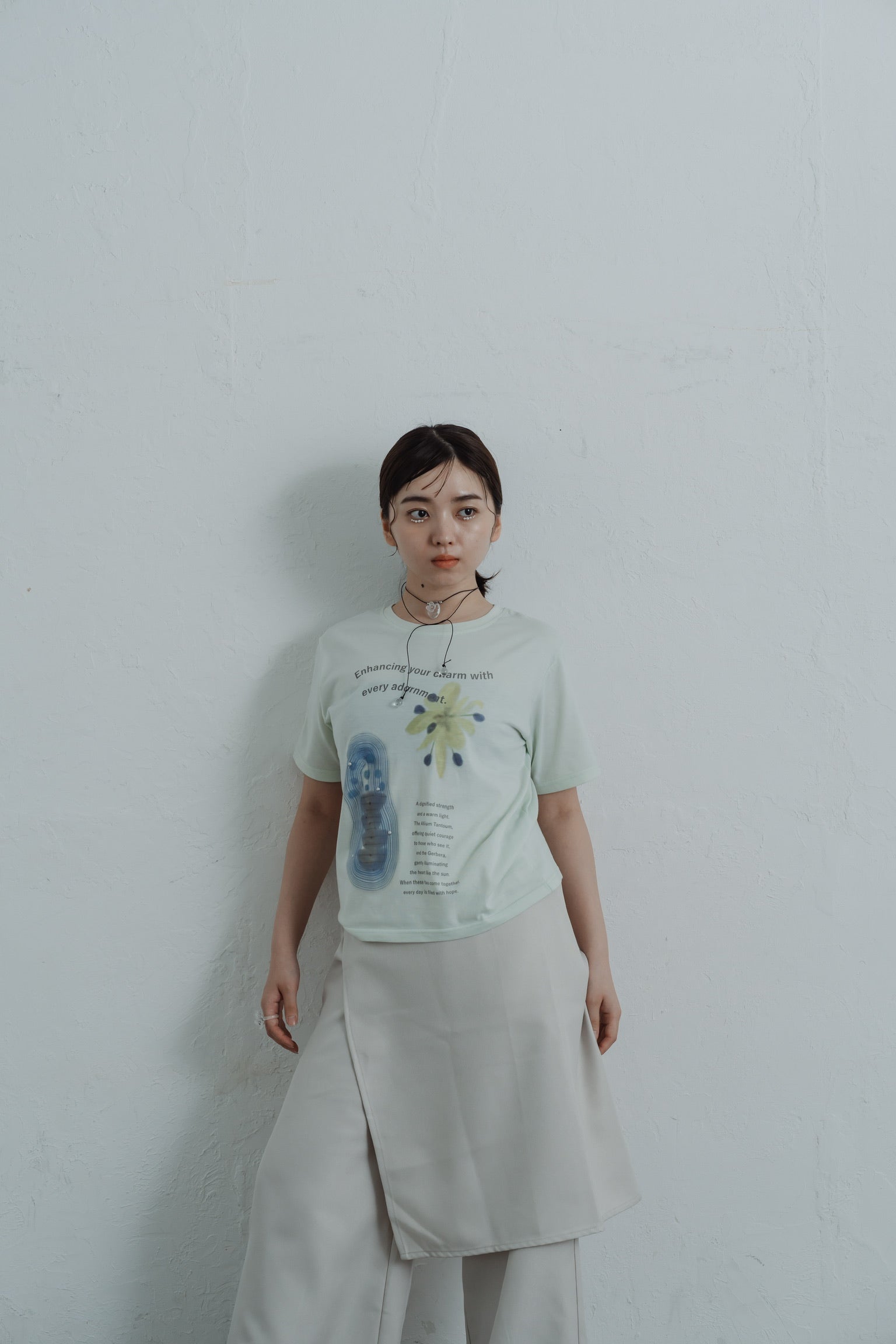 bloom with edge t-shirt