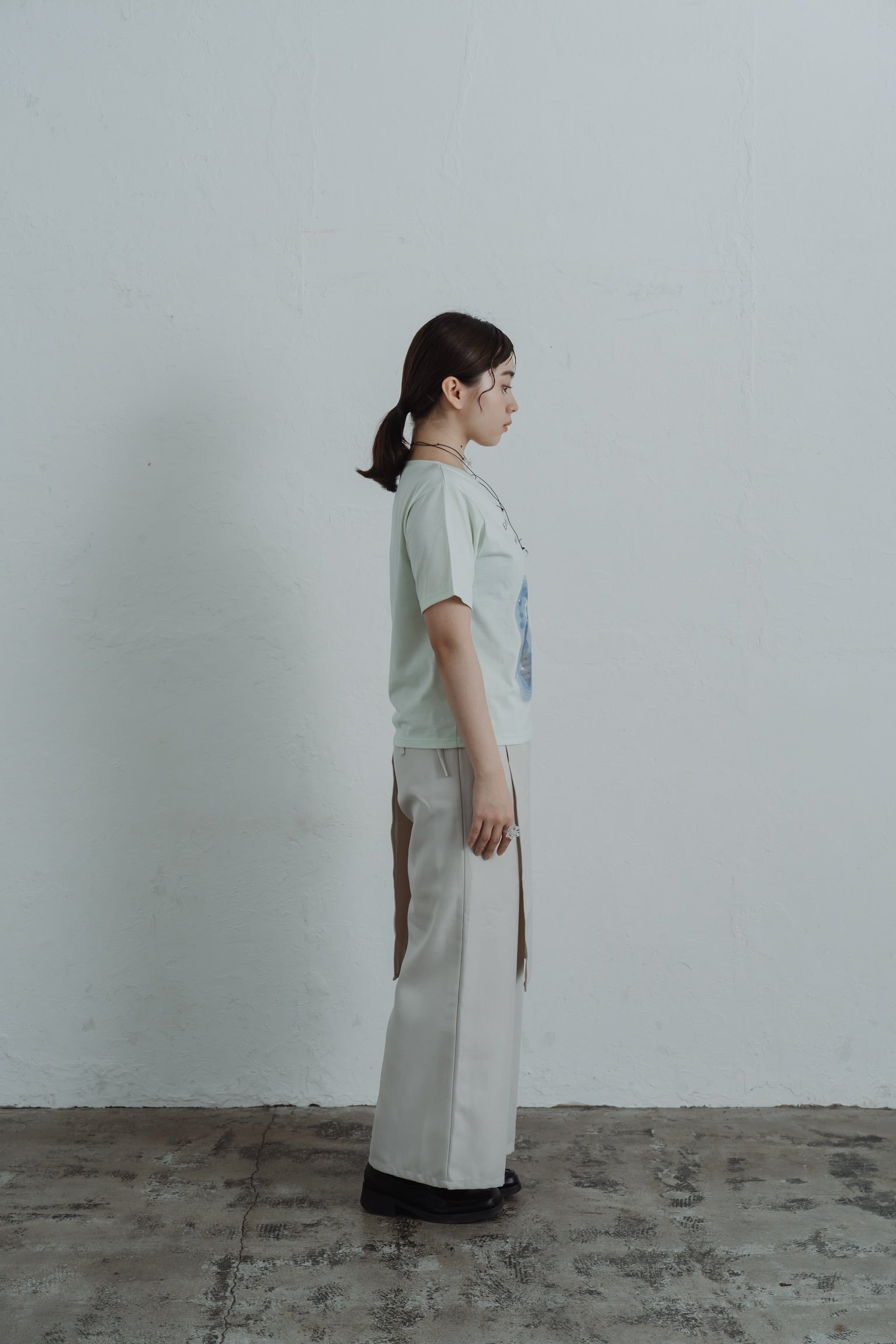 bloom with edge t-shirt