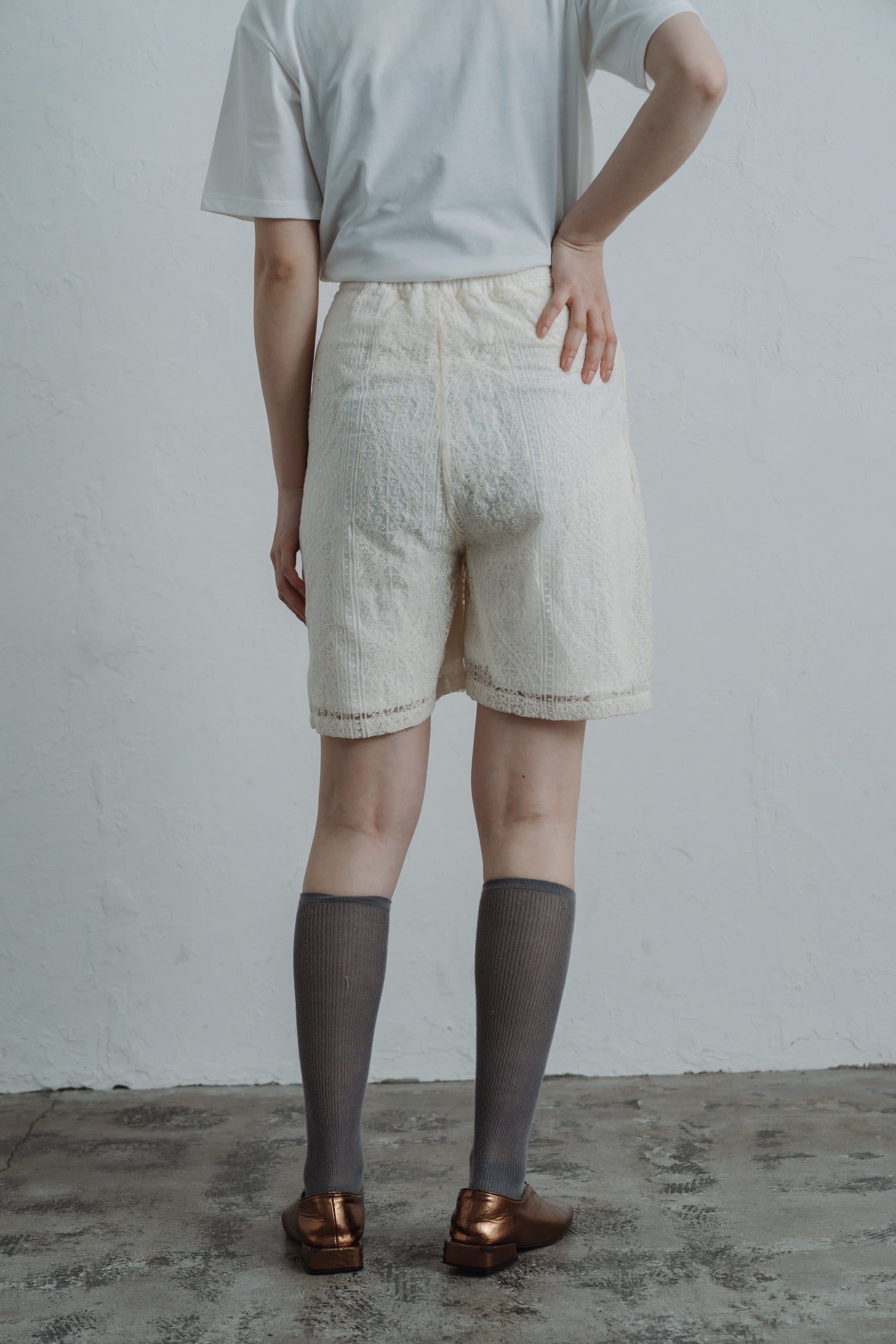 lace half pants