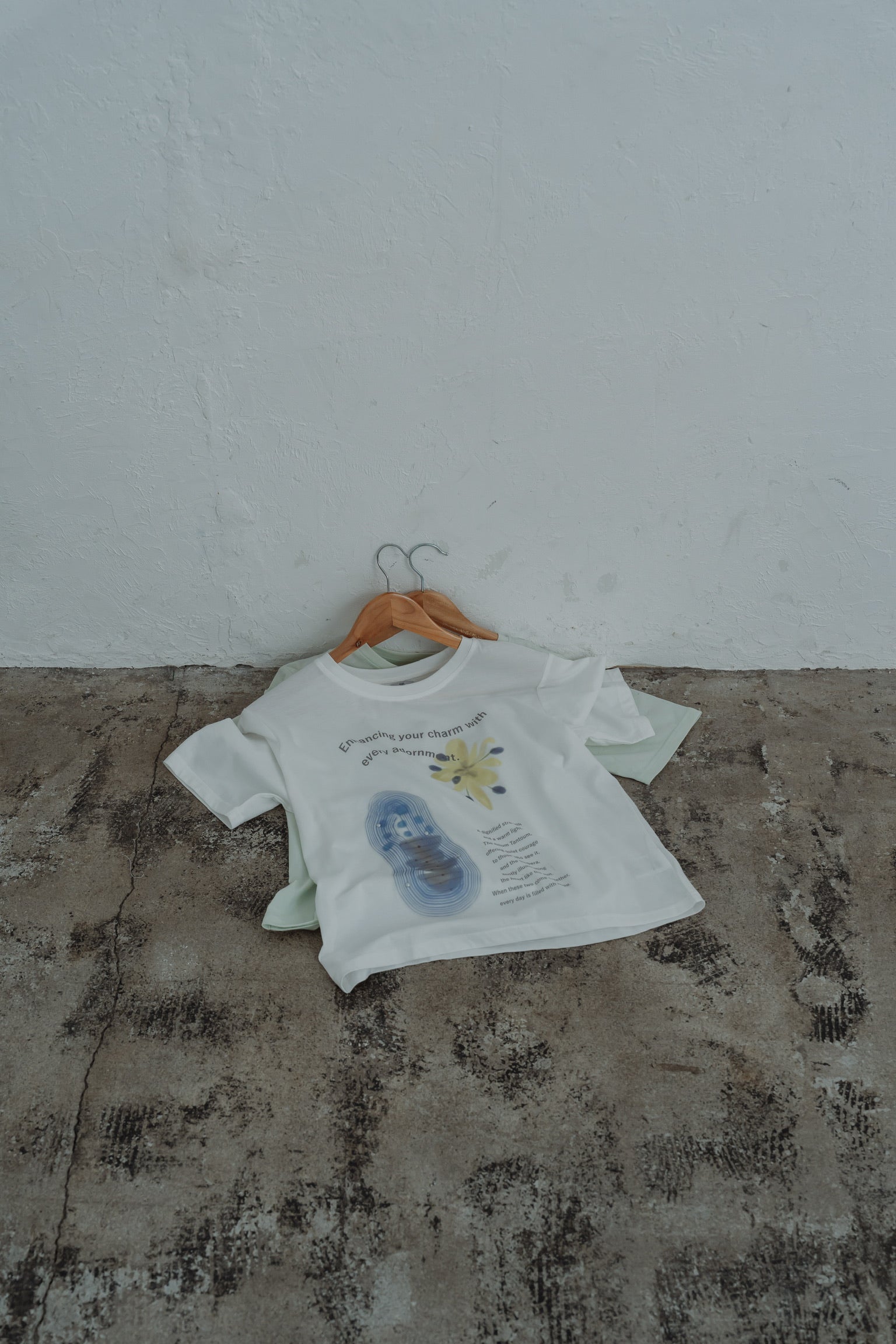 bloom with edge t-shirt