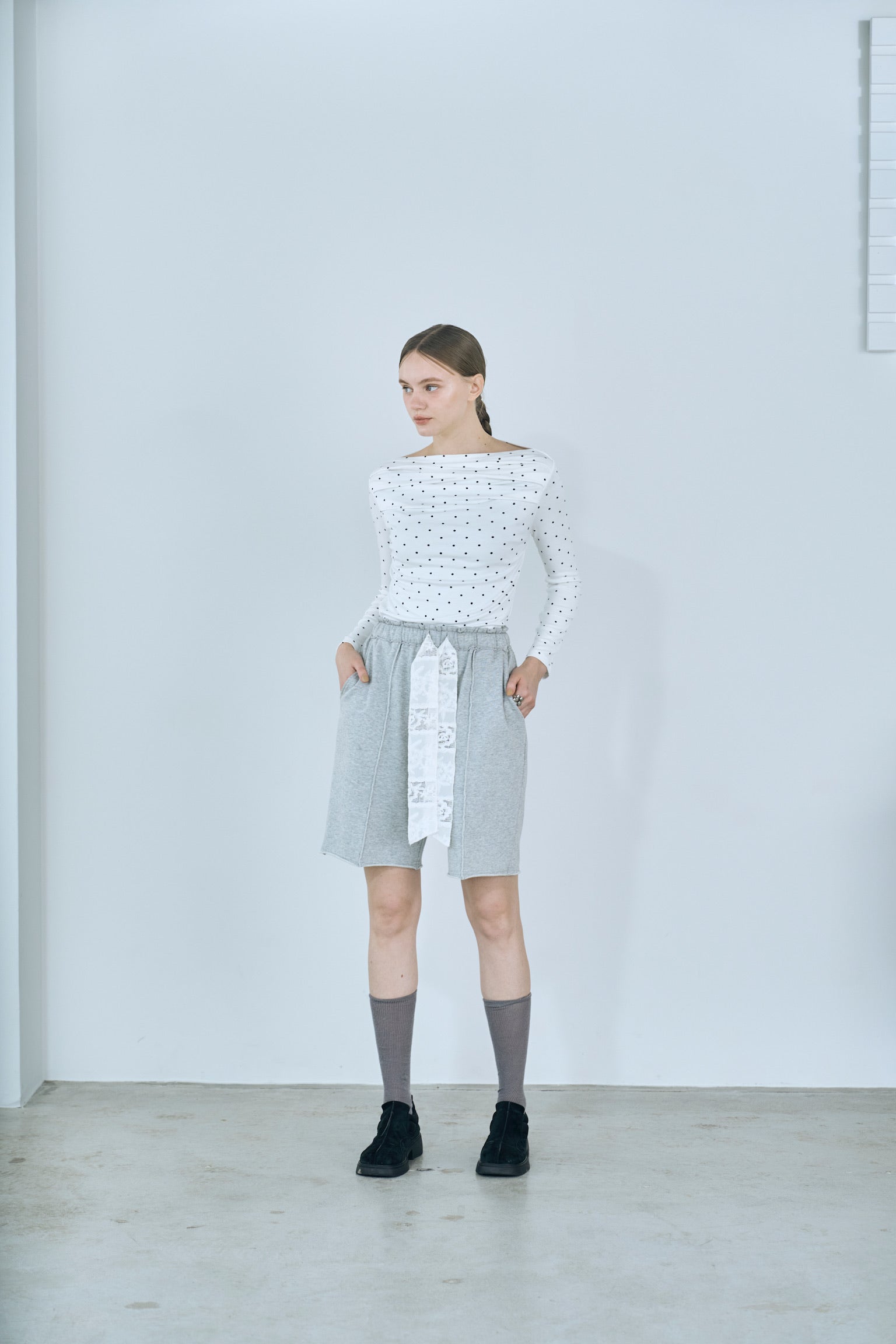 sweat lace half pants