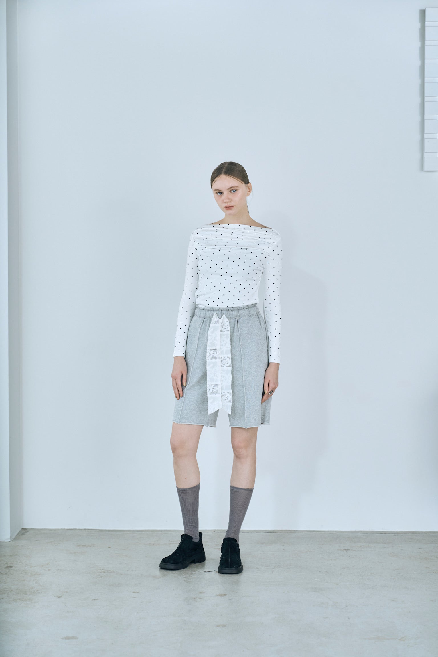 sweat lace half pants