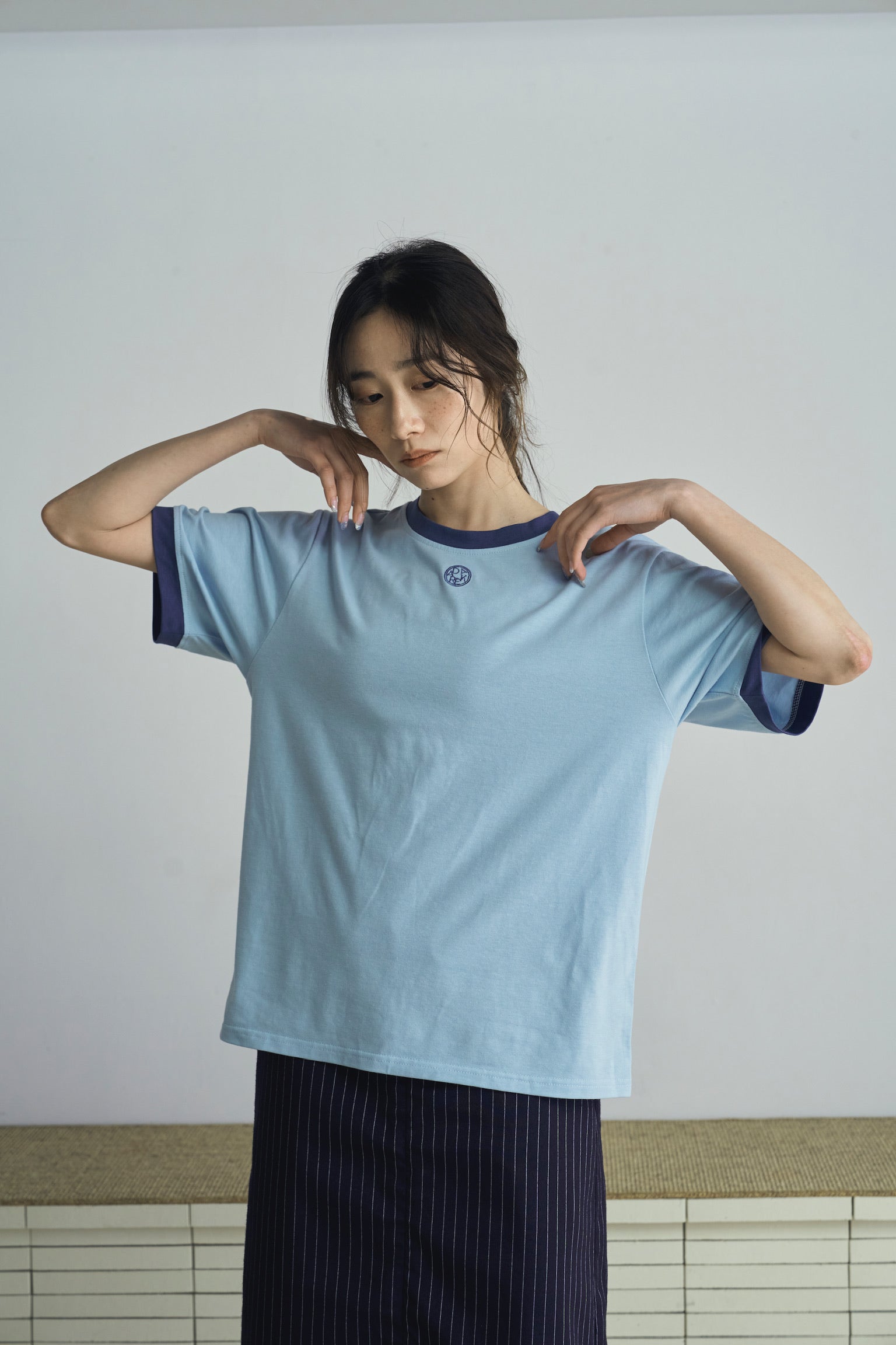 logo ringer t-shirt