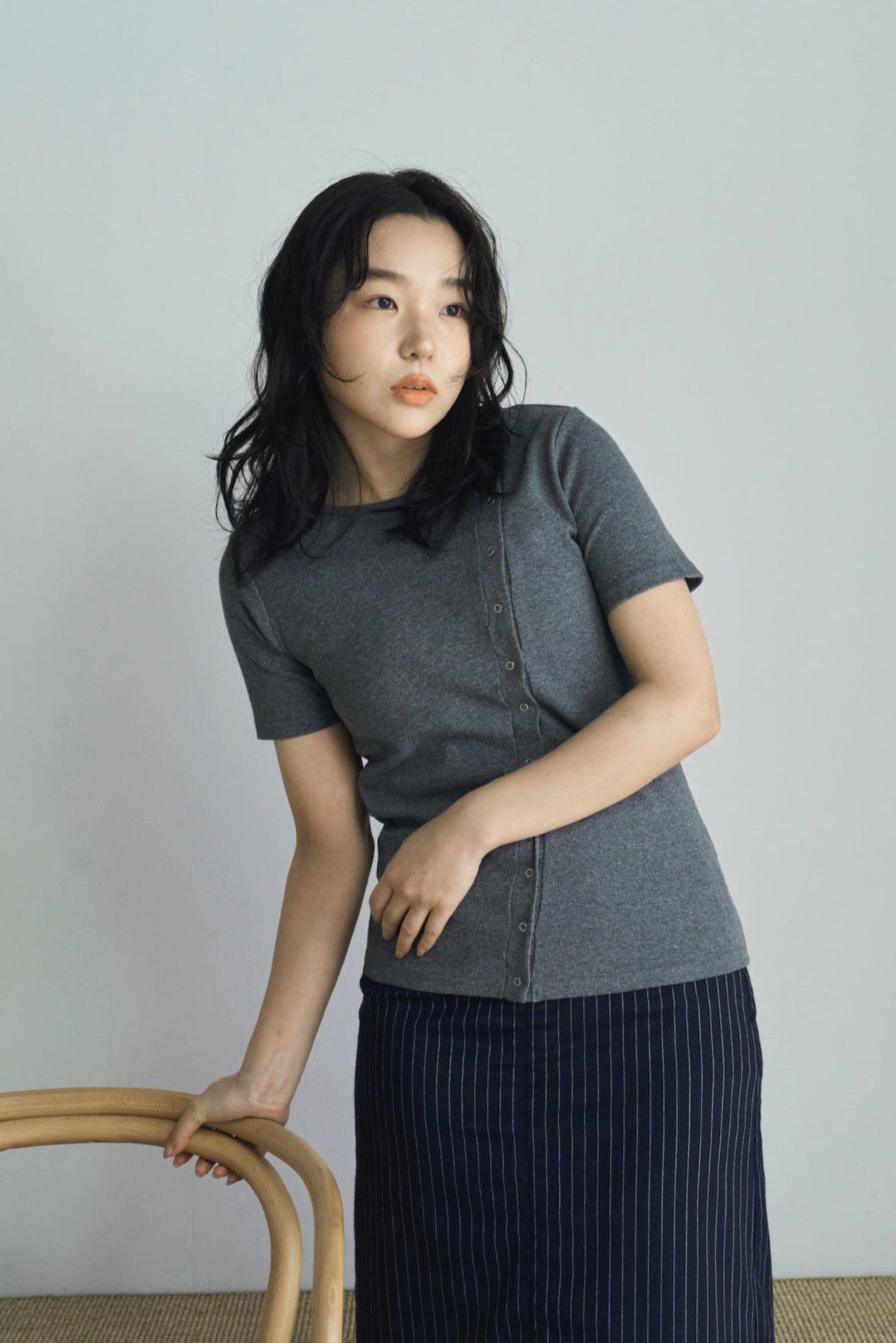 asymmetry snap rib knit