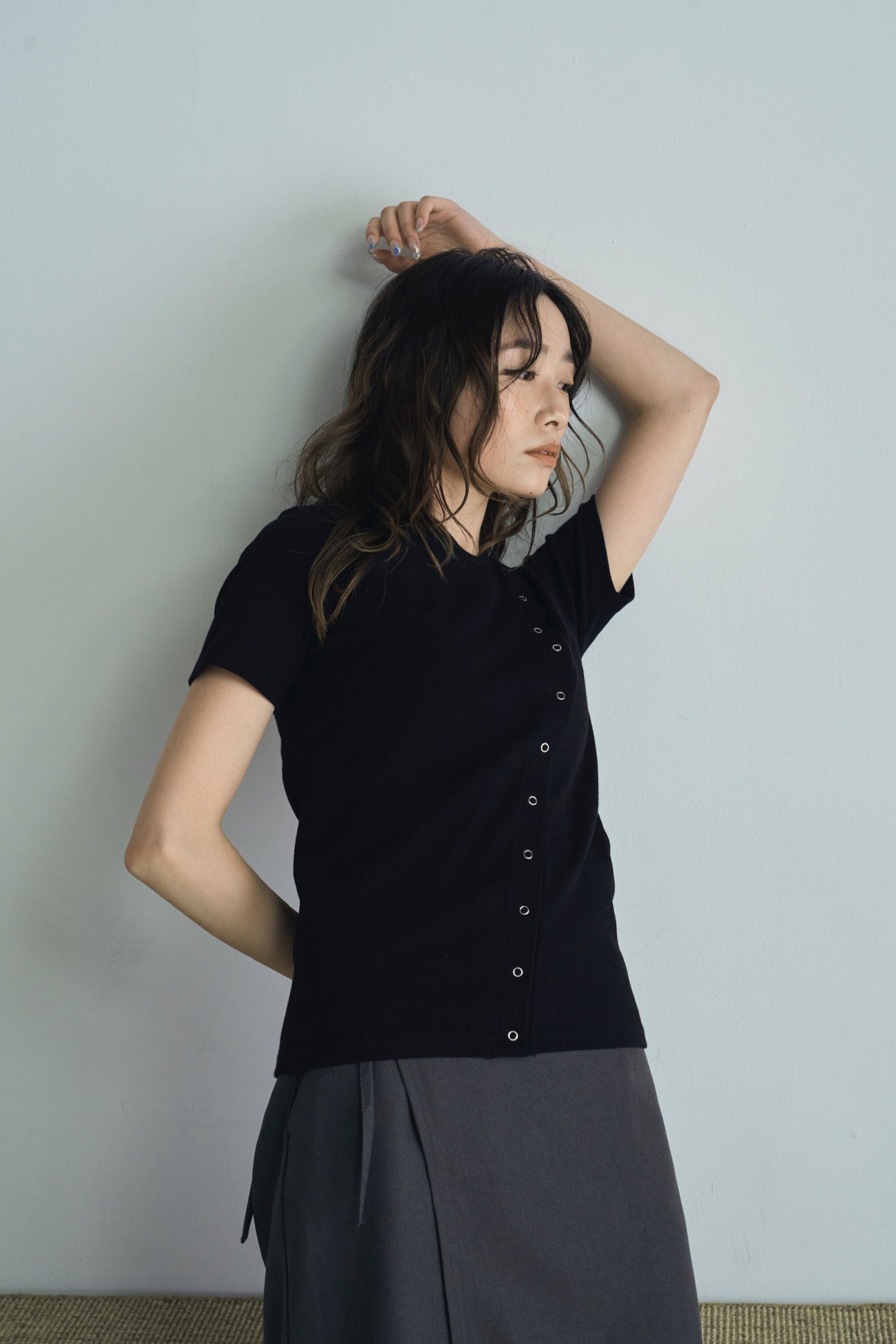 asymmetry snap rib knit