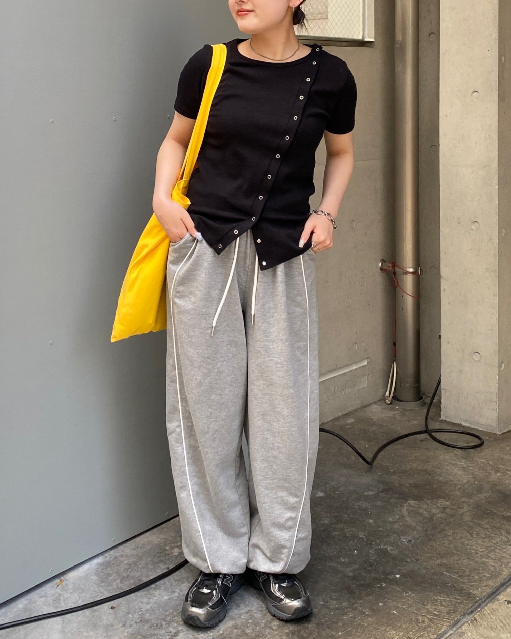 152cm/骨格ストレート