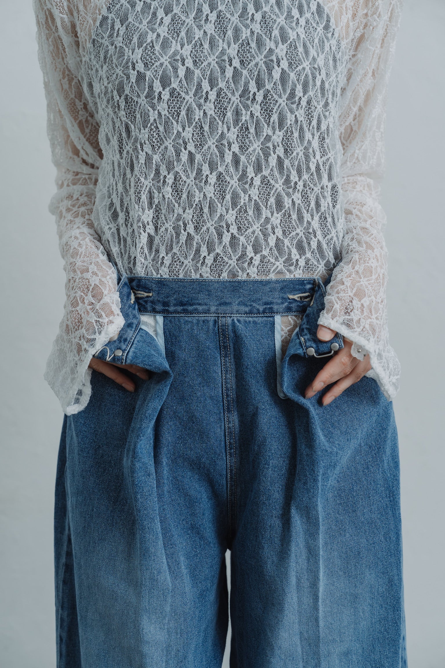 front hook wide denim pants