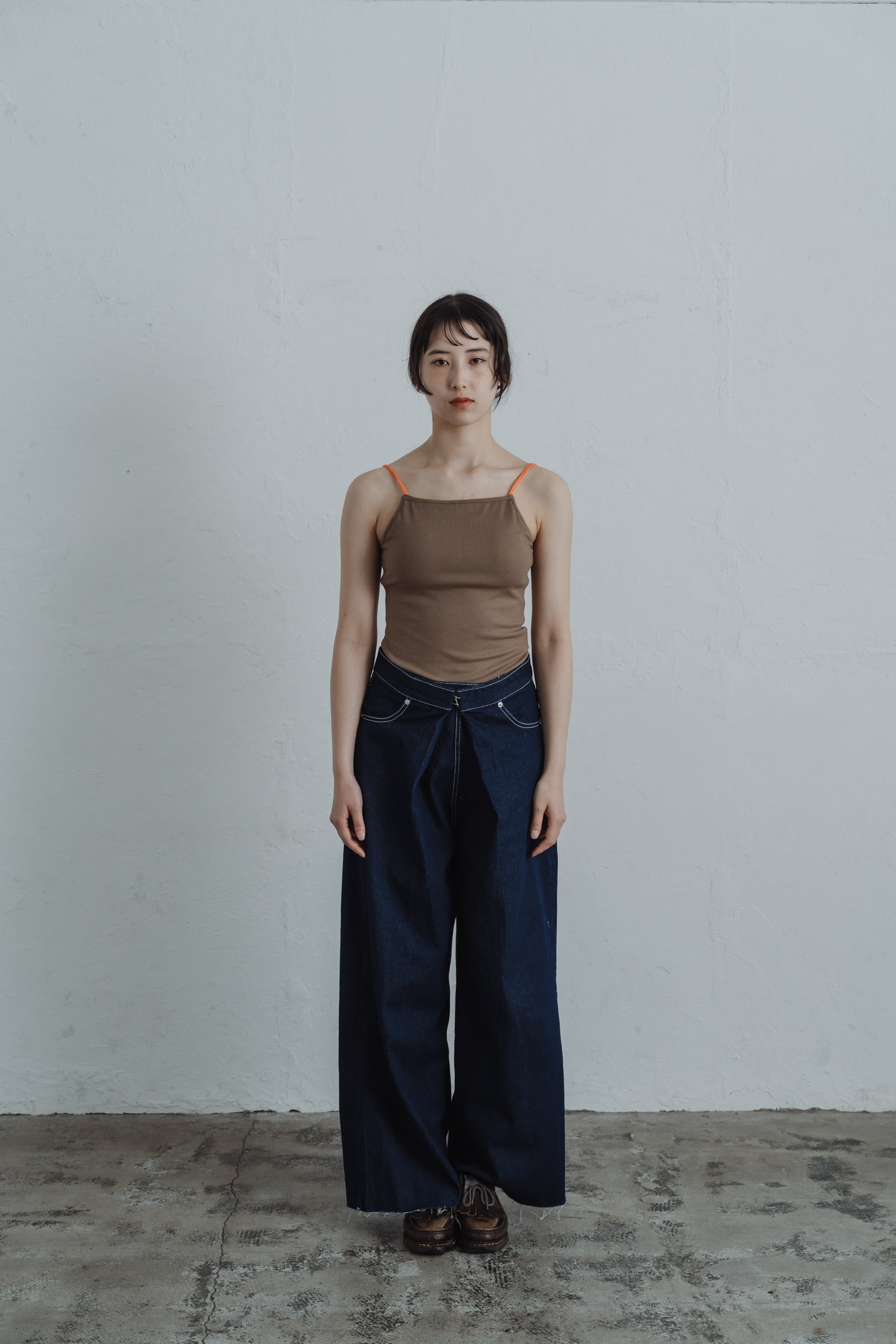 front hook wide denim pants