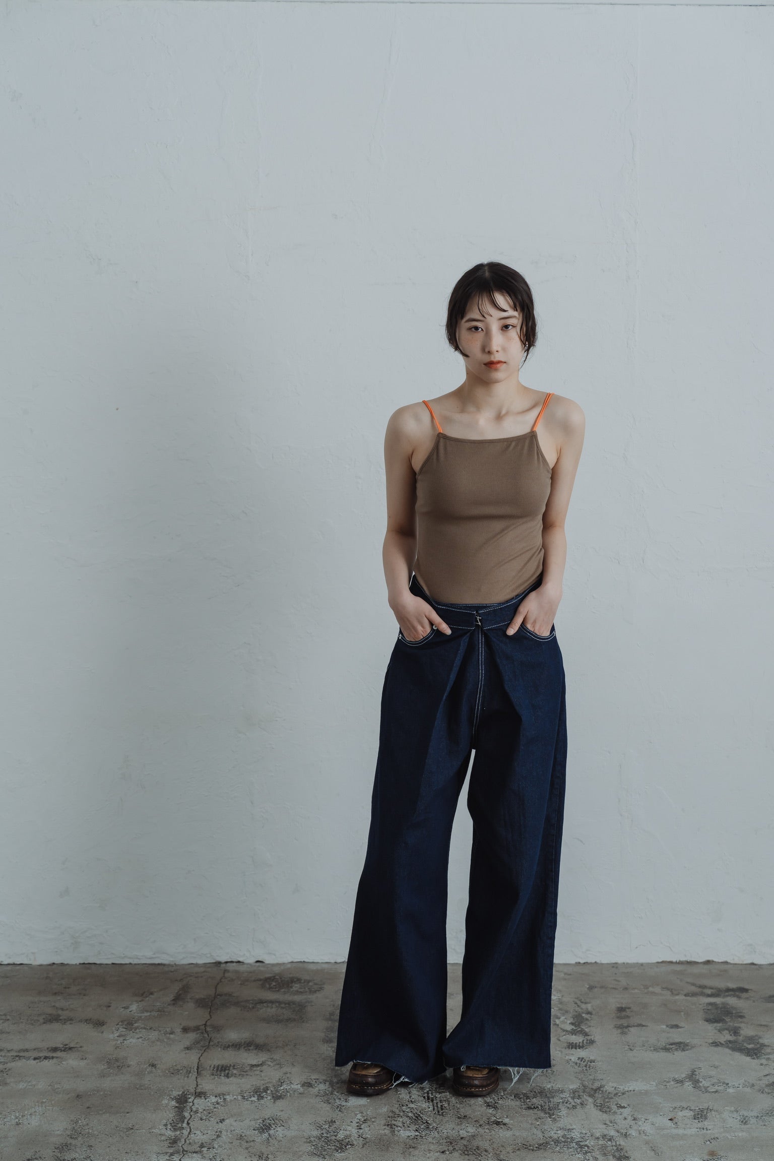 front hook wide denim pants