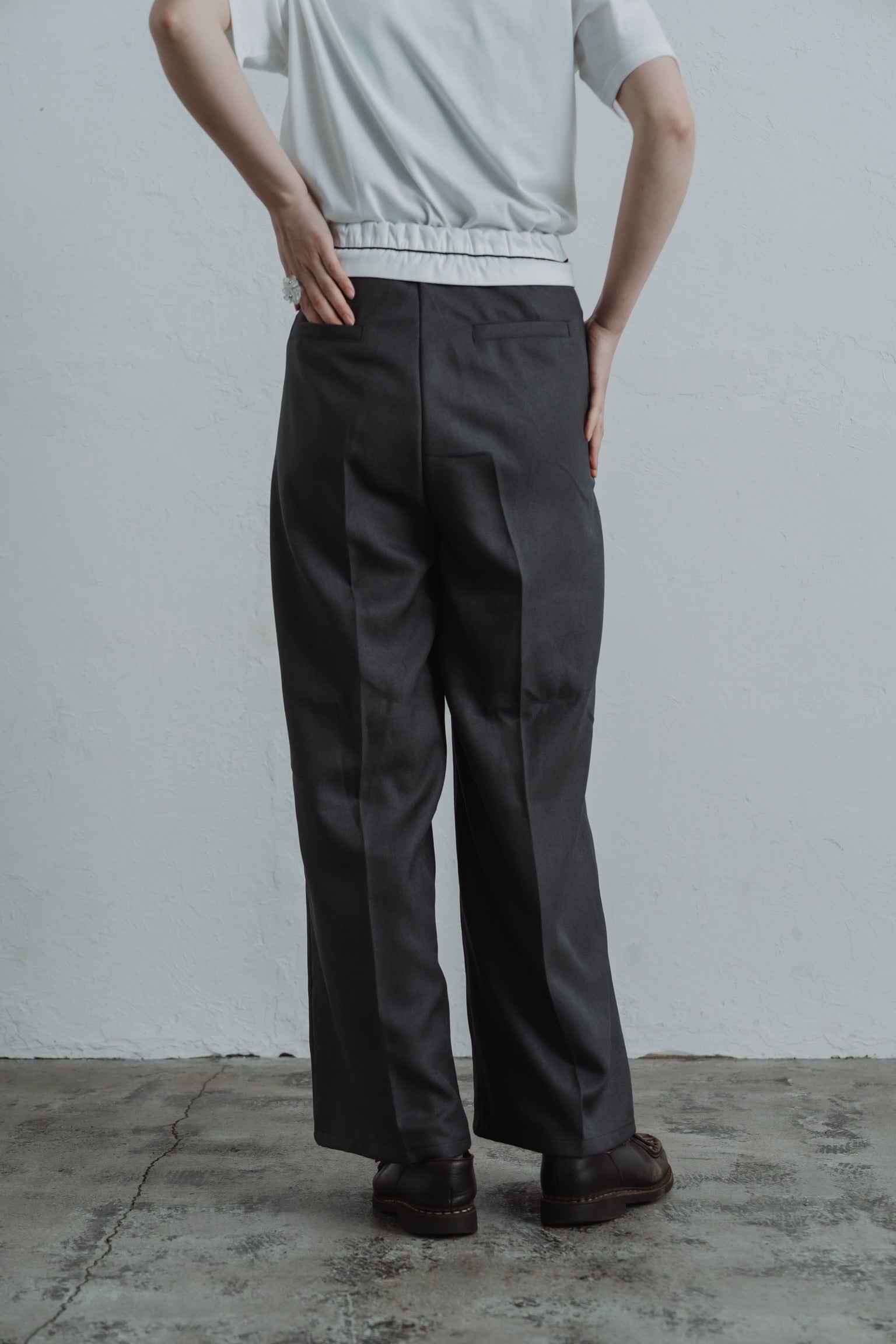 high waist tuck pants