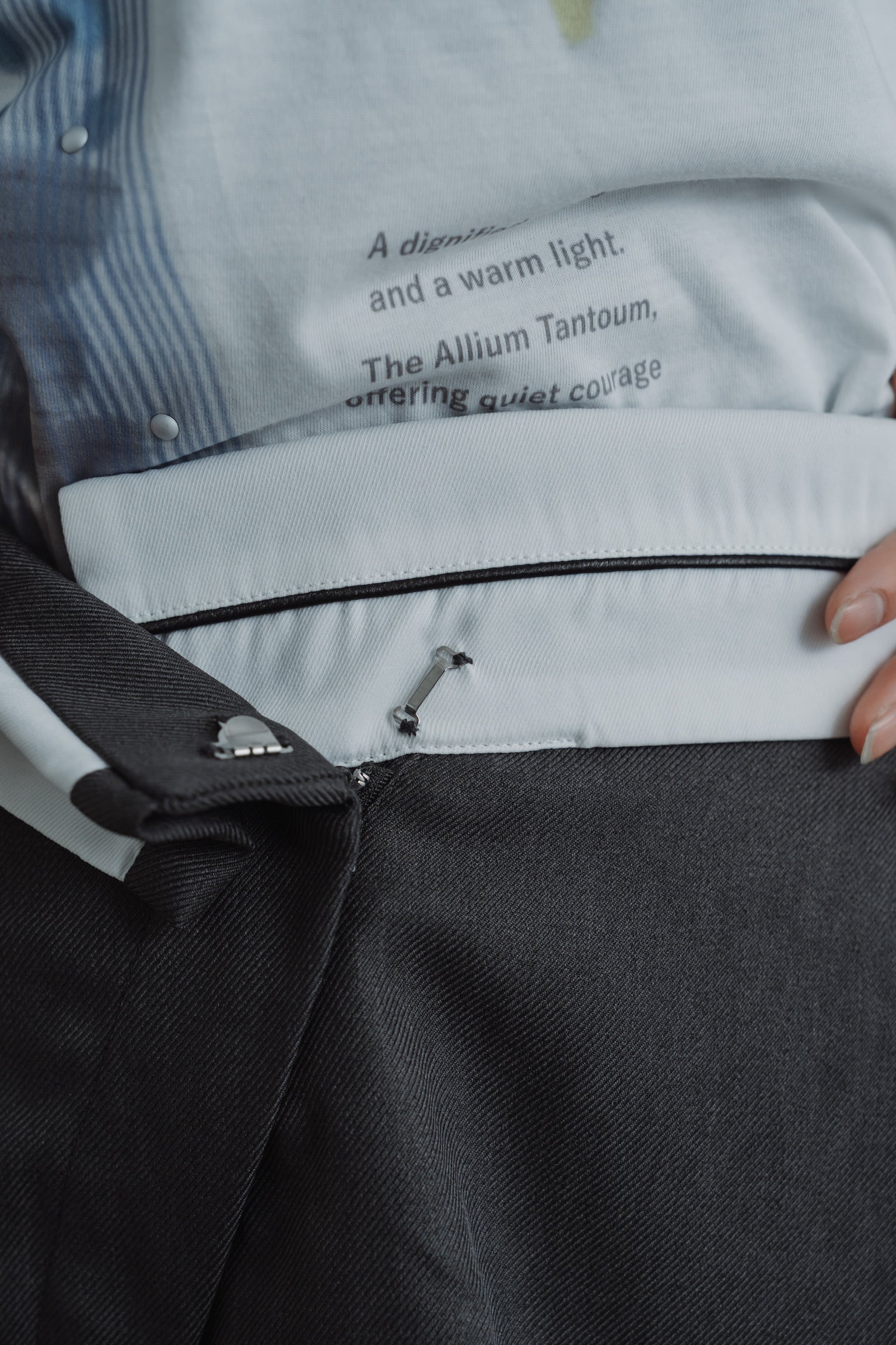high waist tuck pants