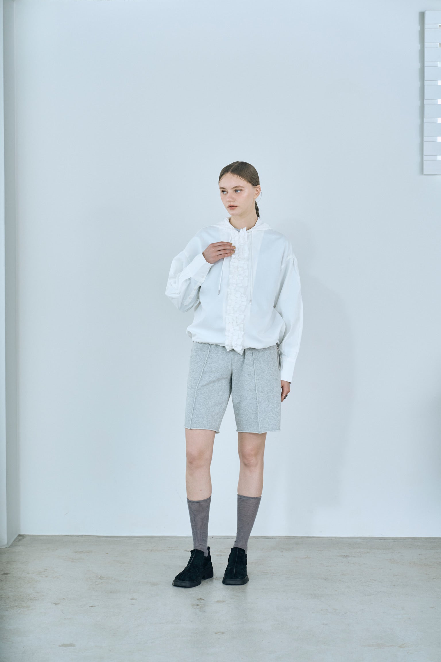 drawstring frill hoodie