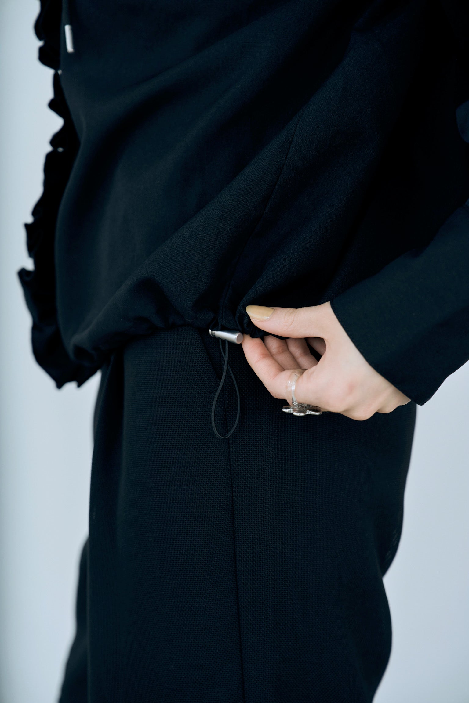 drawstring frill hoodie