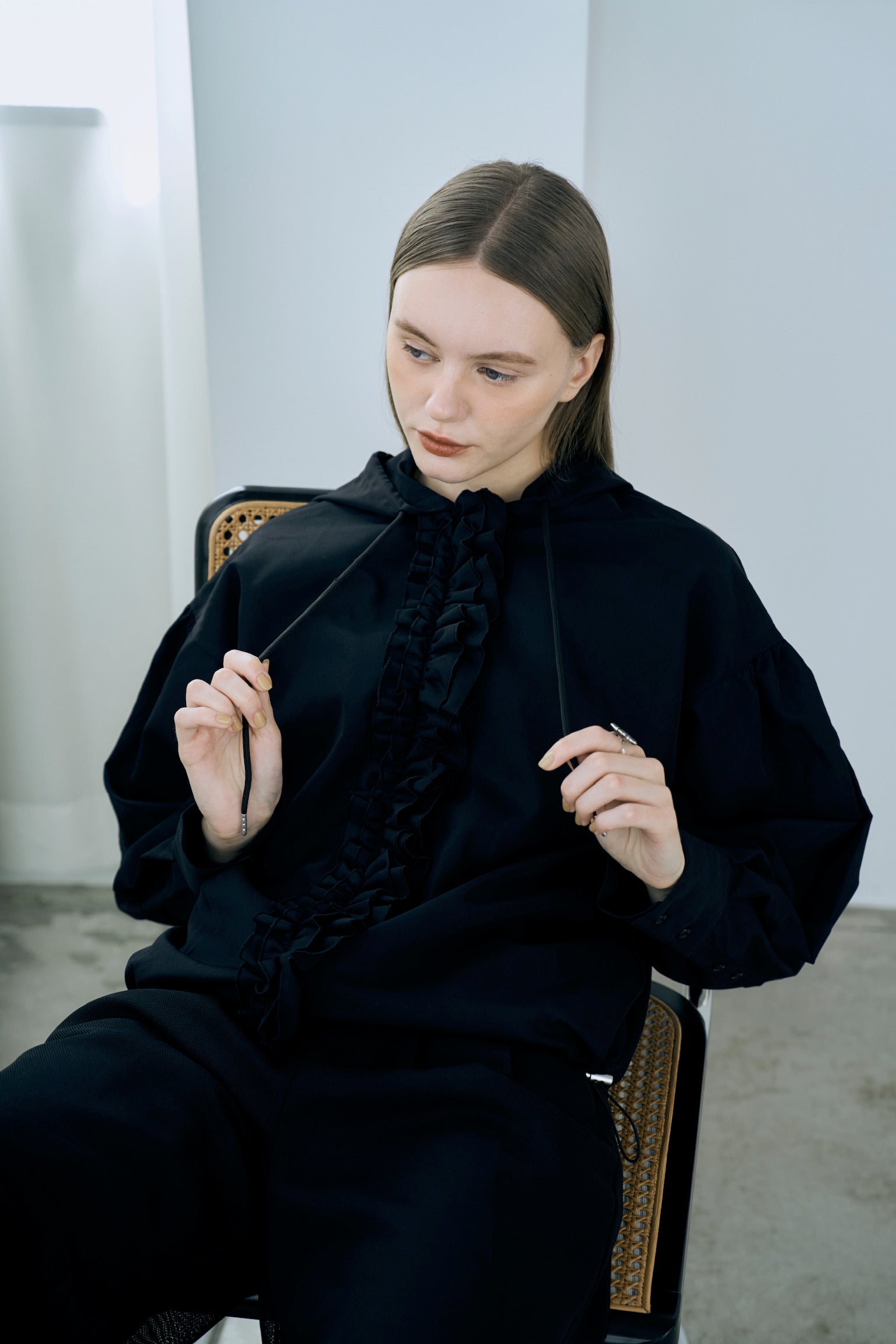 drawstring frill hoodie