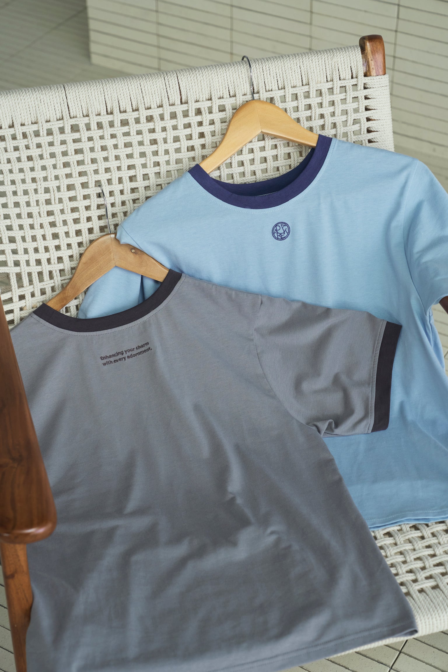 logo ringer t-shirt
