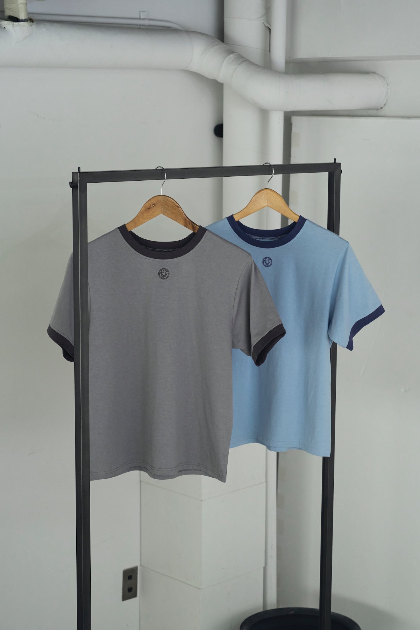 logo ringer t-shirt