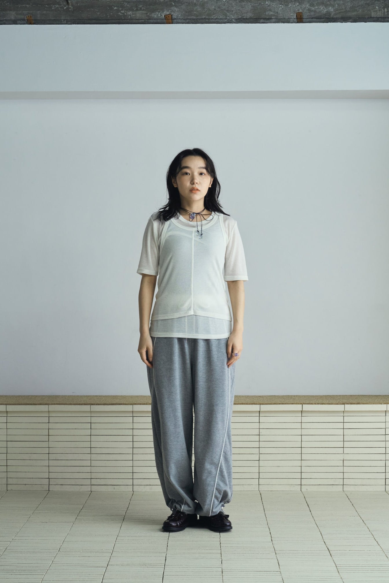 line sweat pants