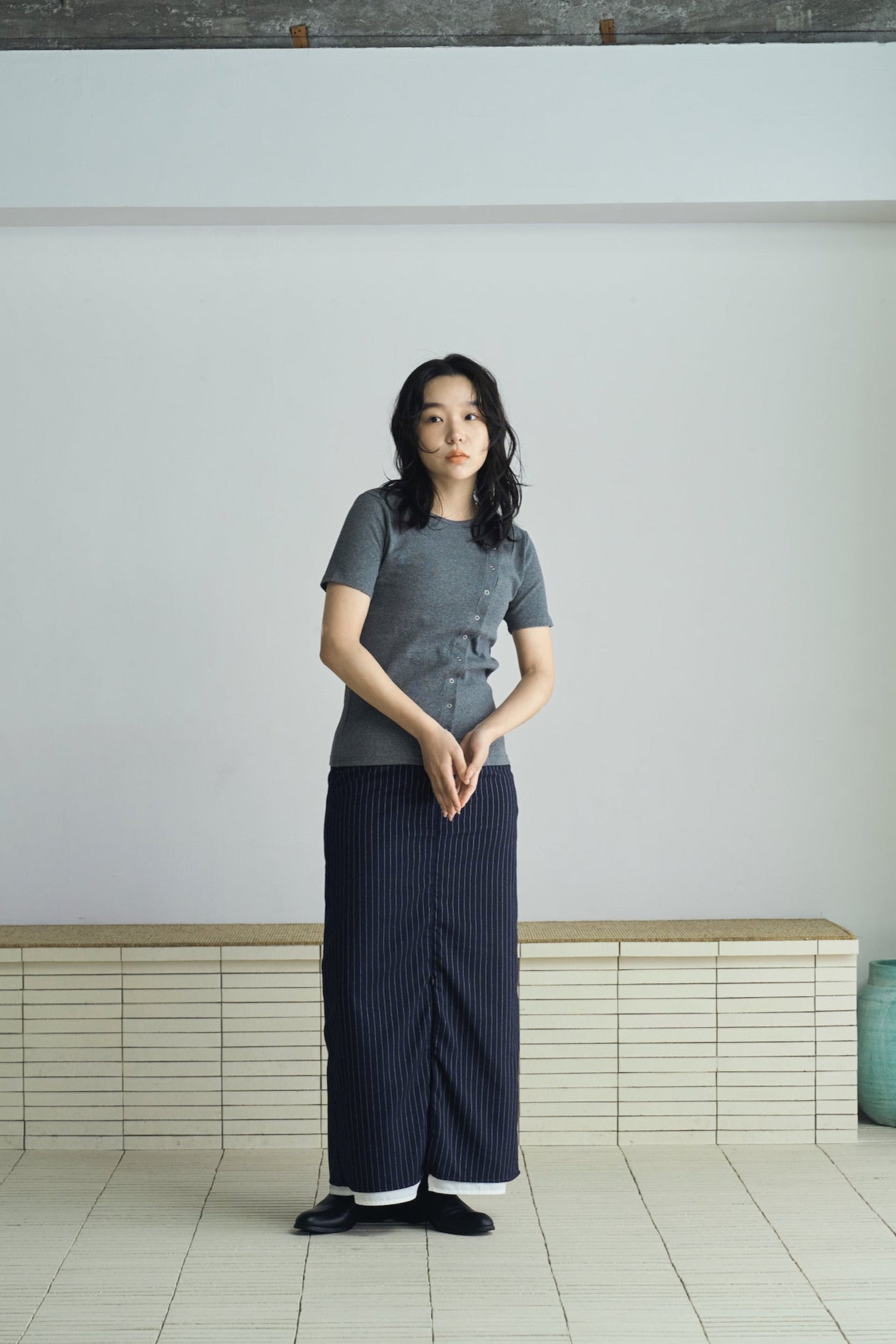 asymmetry snap rib knit