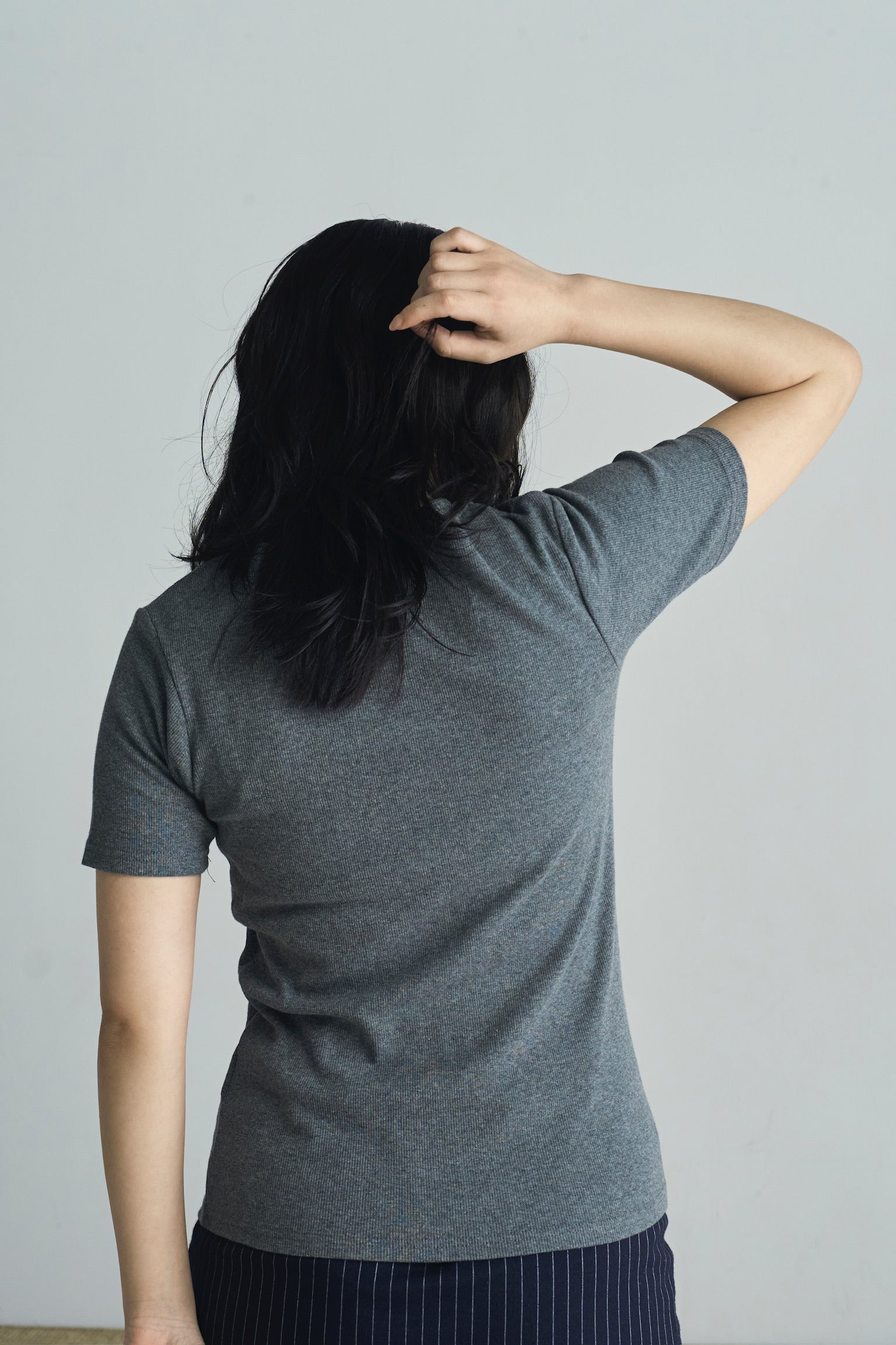 asymmetry snap rib knit