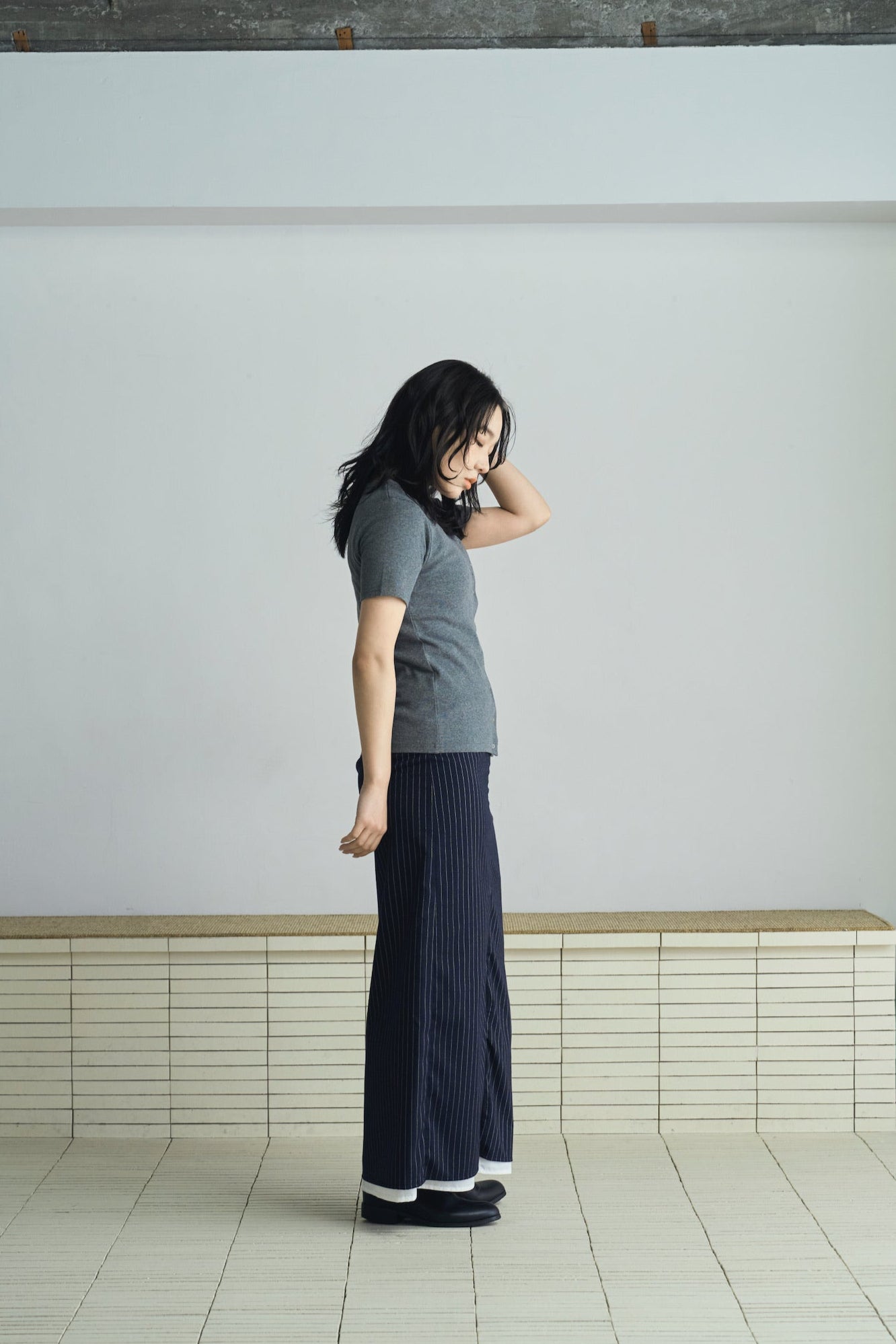 asymmetry snap rib knit