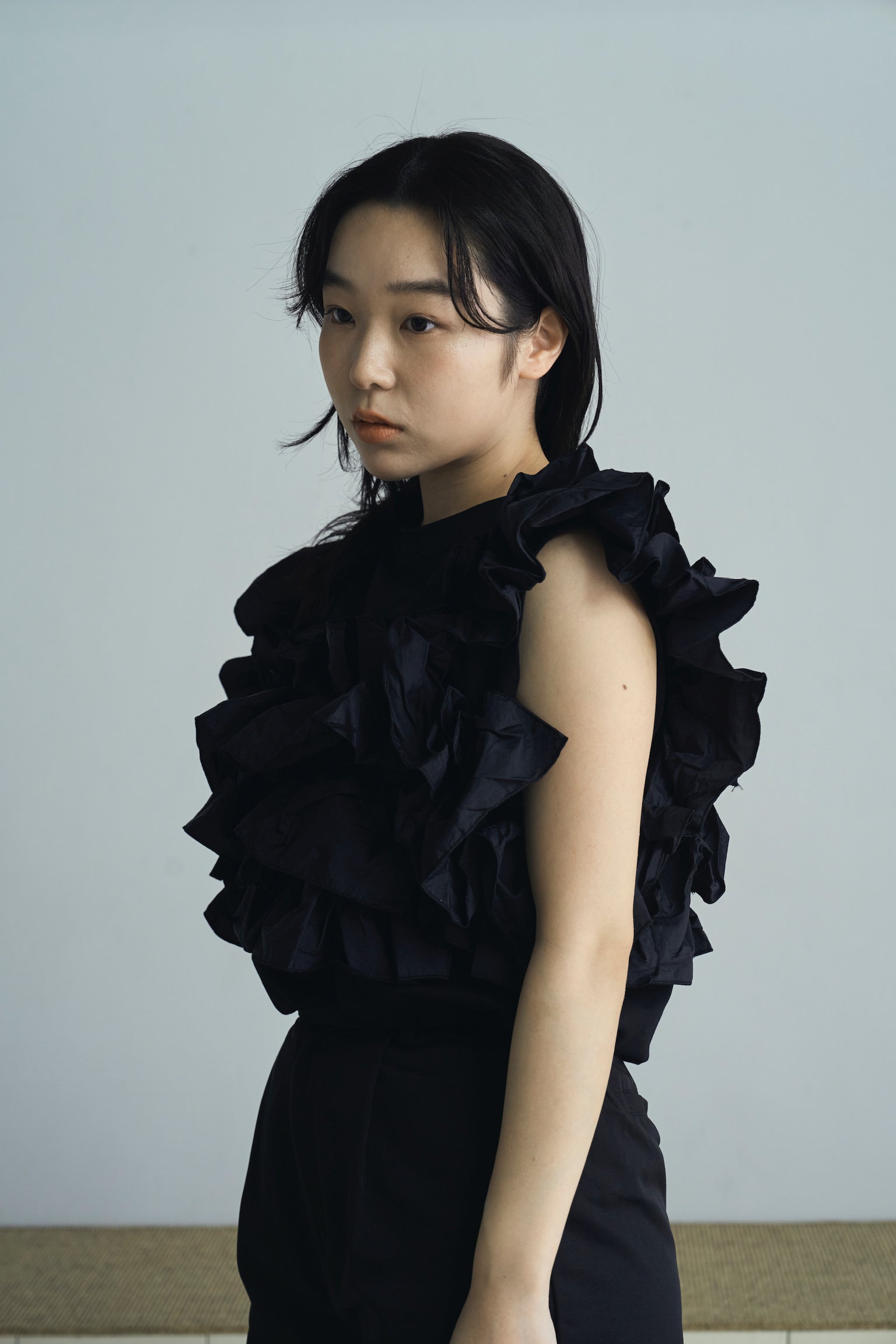 frill design 2way tops