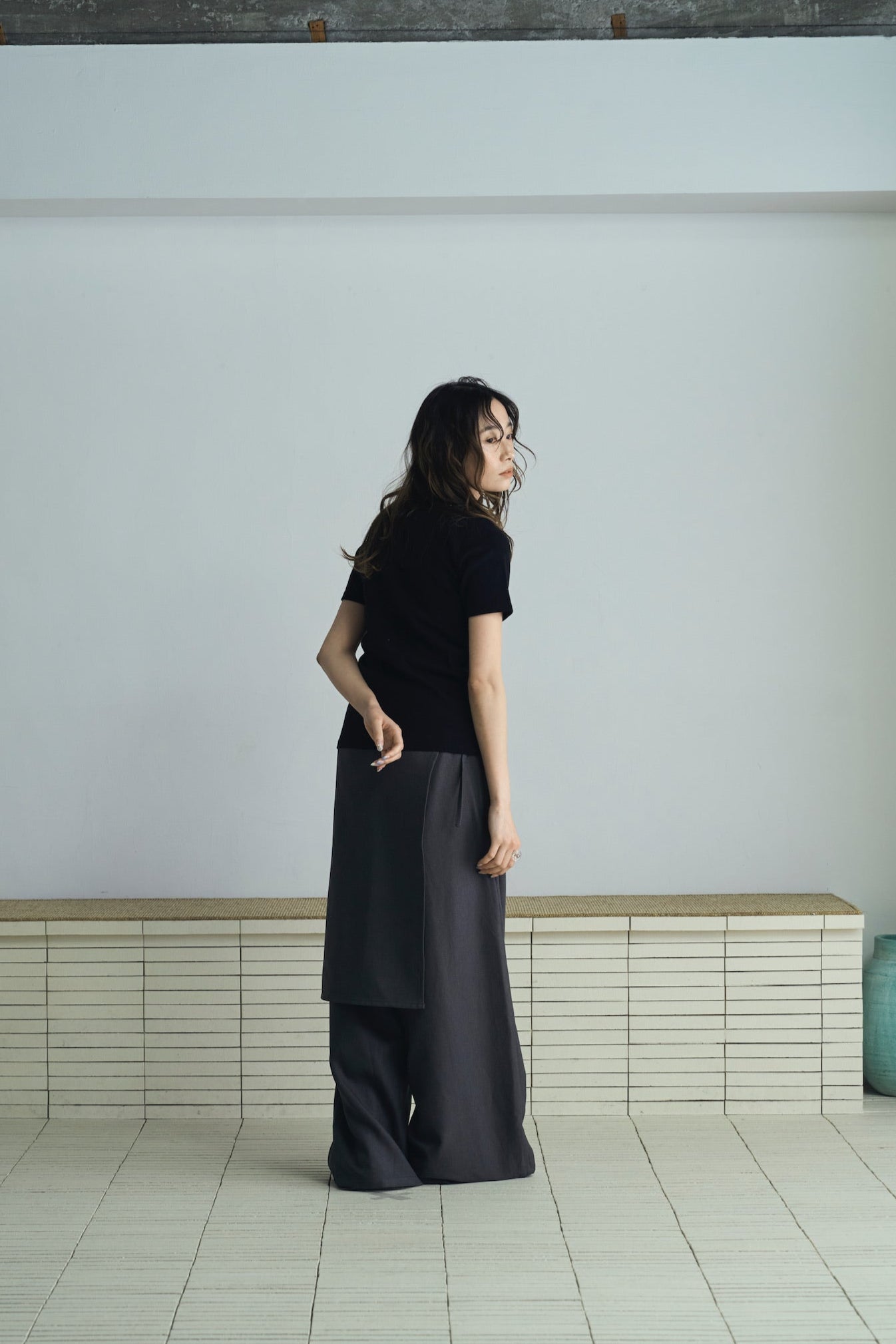 asymmetry snap rib knit