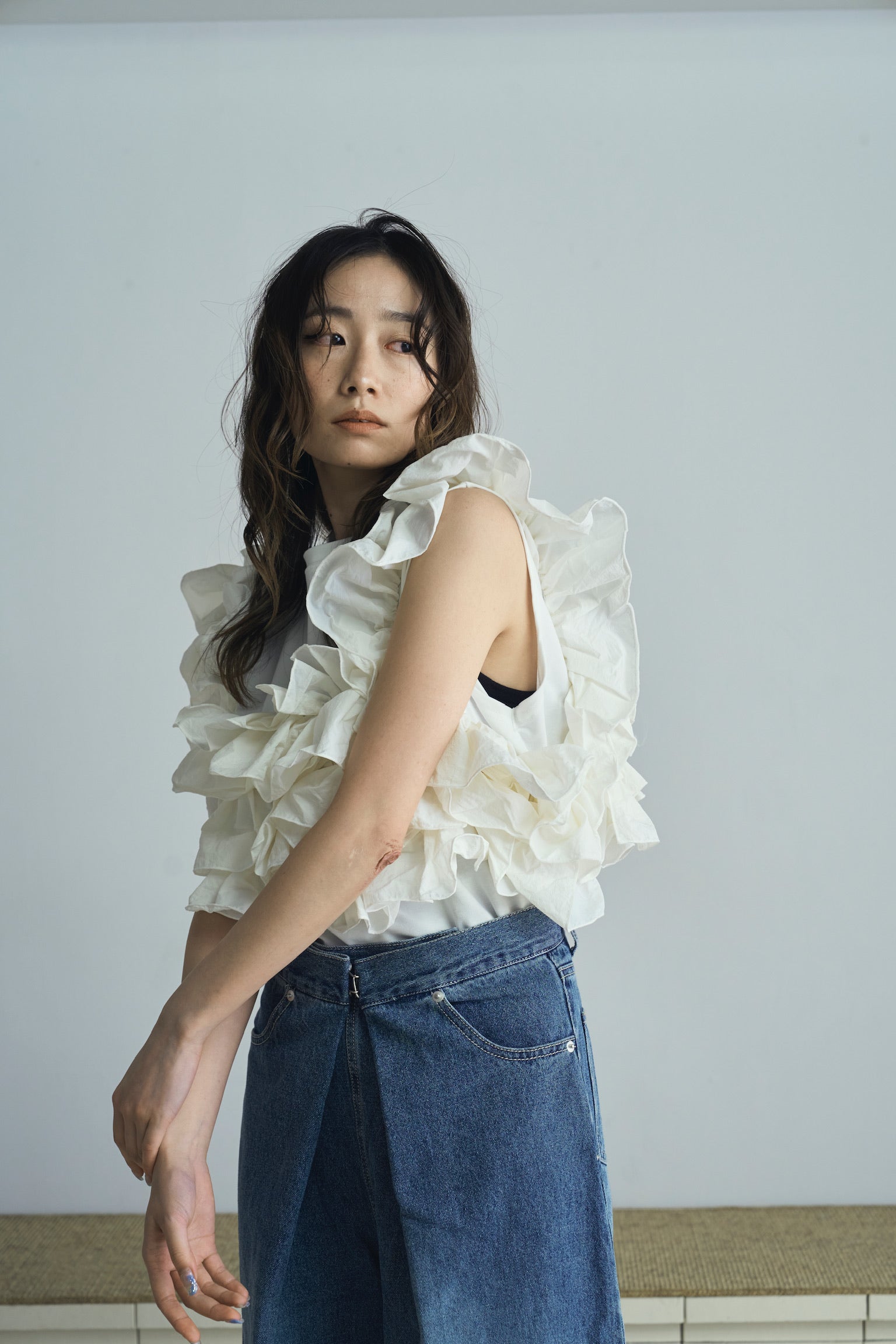 frill design 2way tops