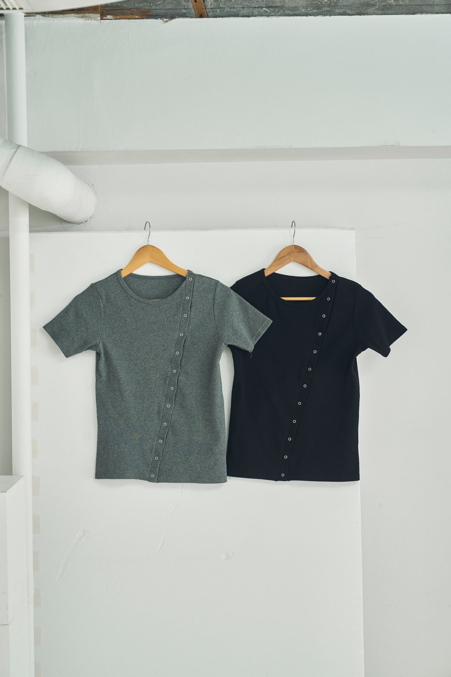 asymmetry snap rib knit