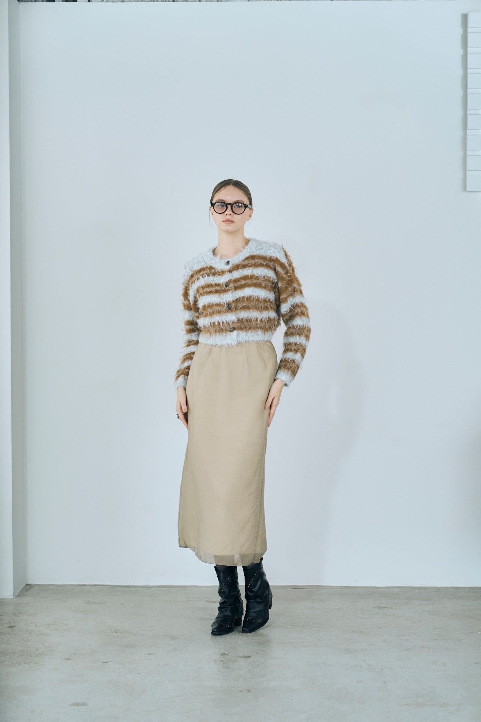 multi border shaggy knit