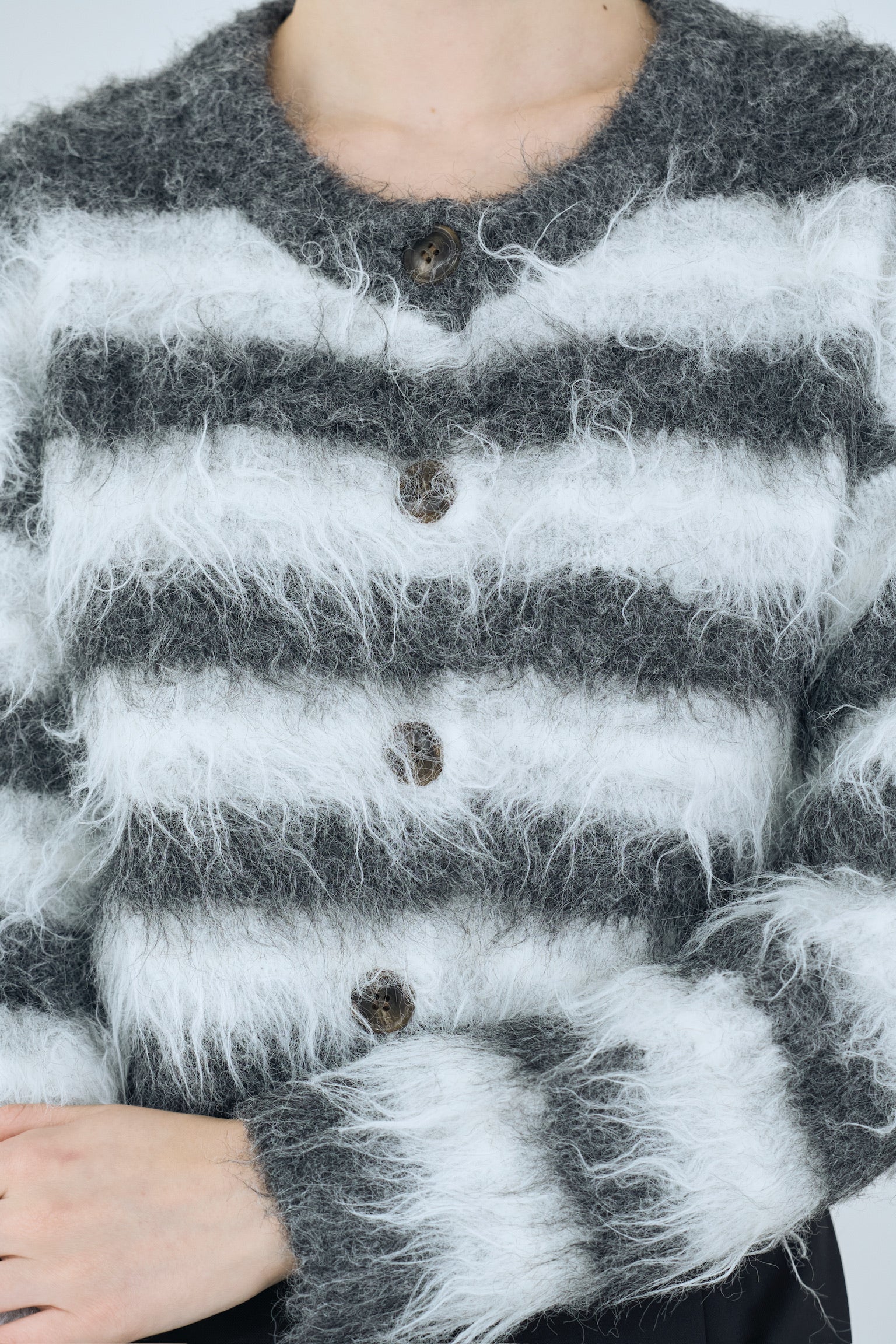 multi border shaggy knit