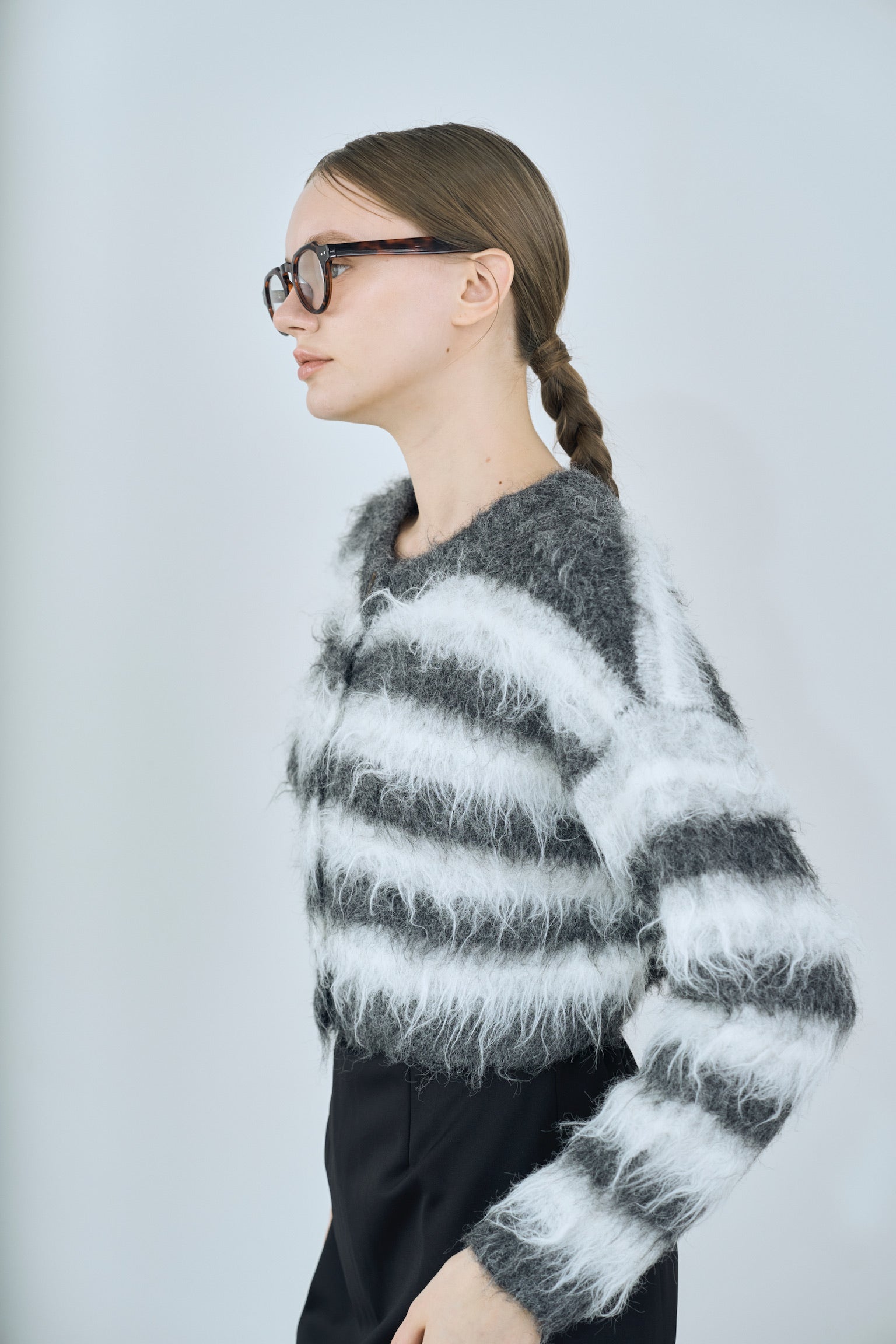 multi border shaggy knit