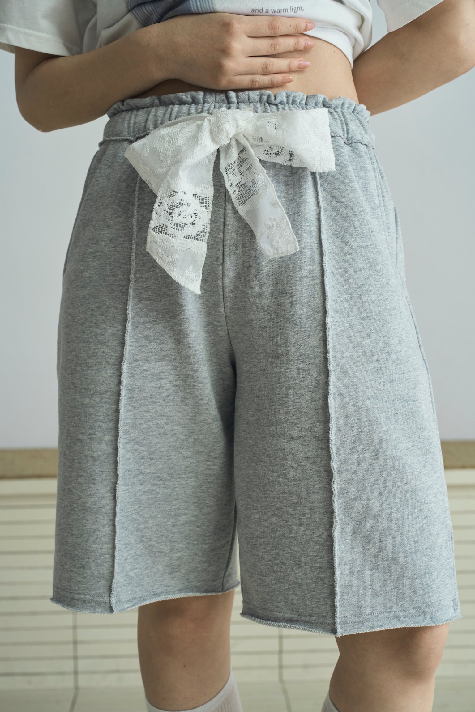 sweat lace half pants