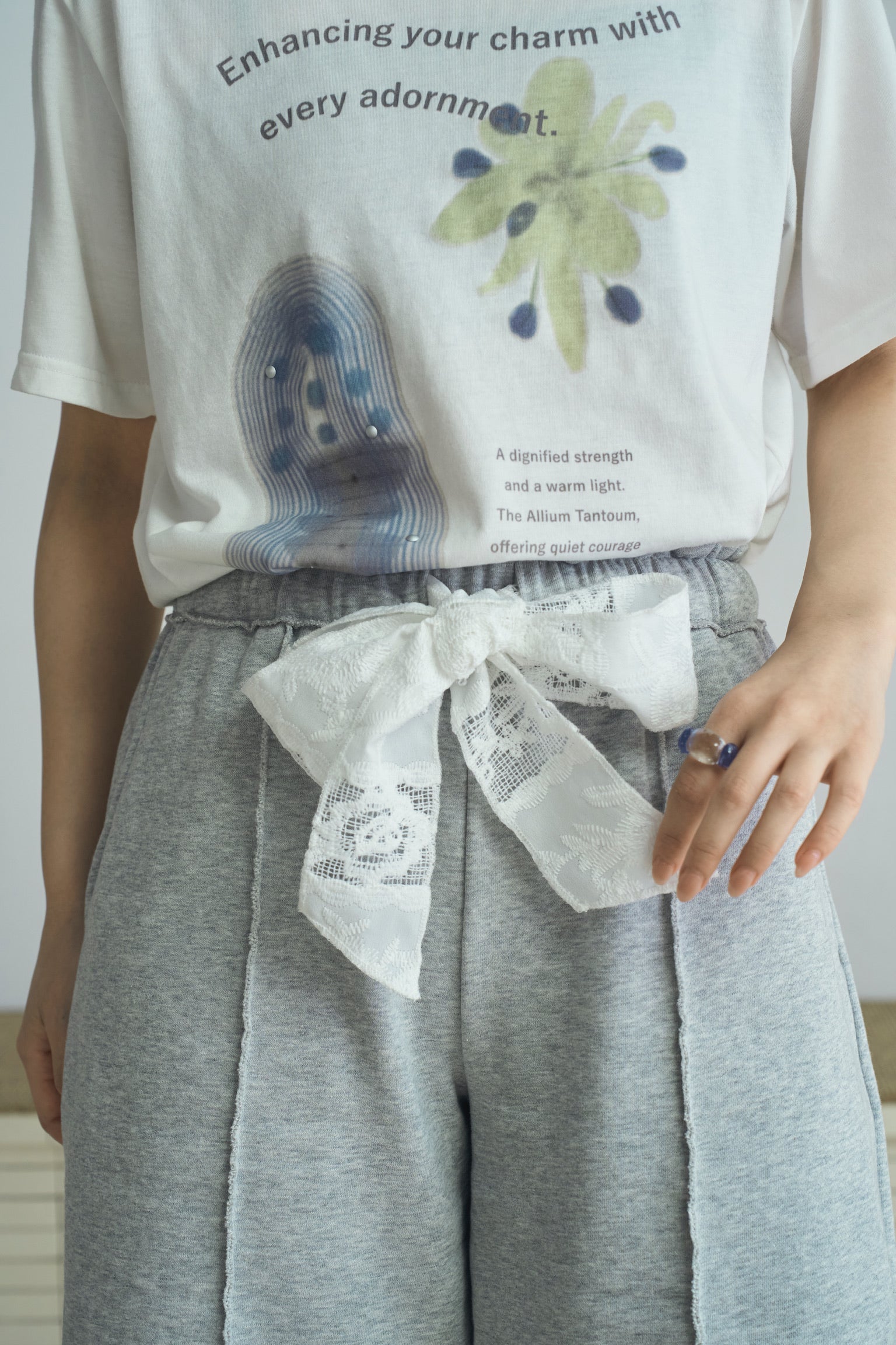 sweat lace half pants