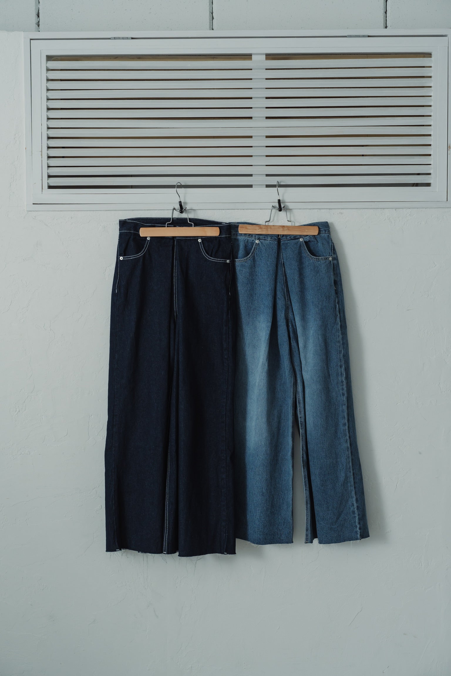 front hook wide denim pants