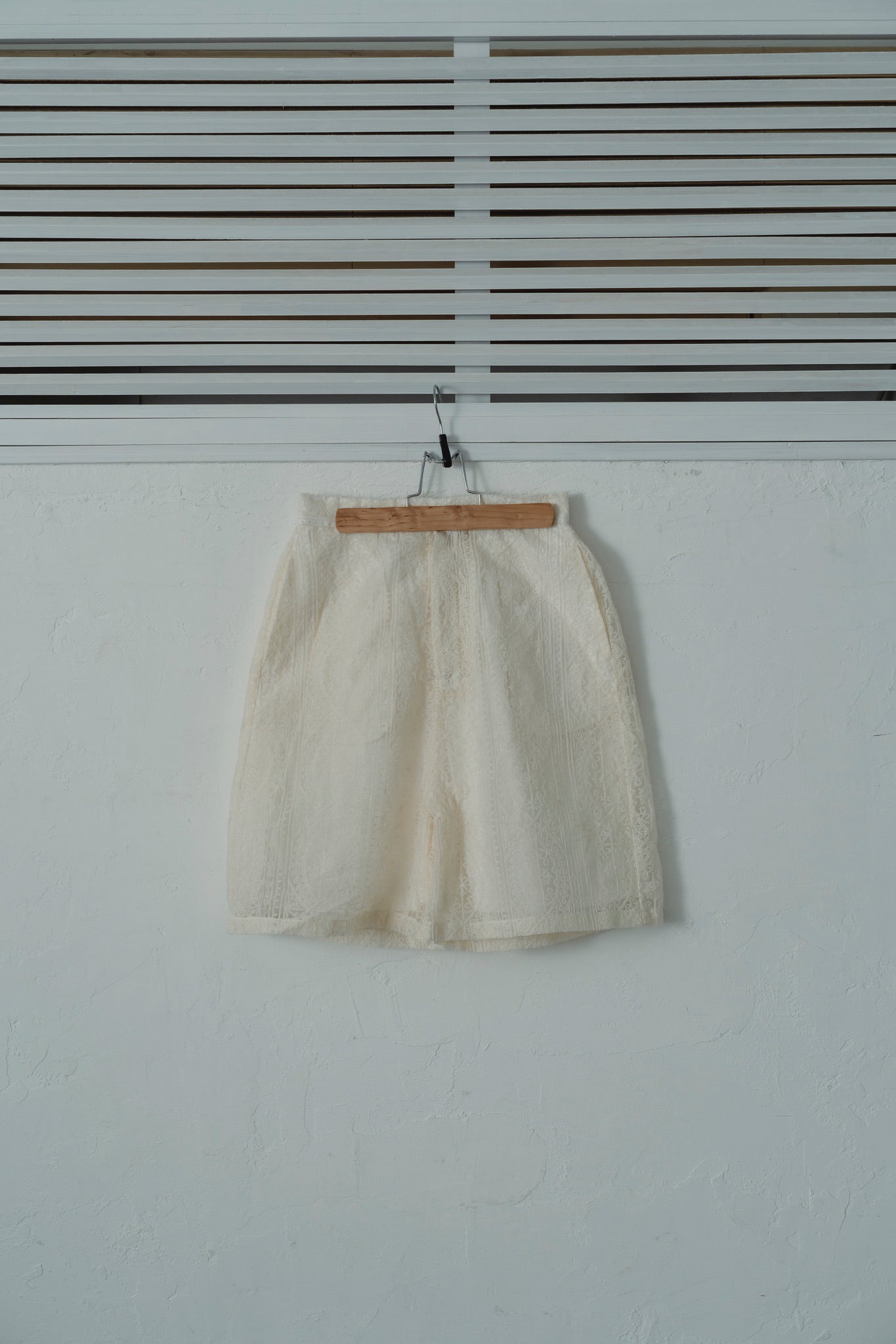 lace half pants