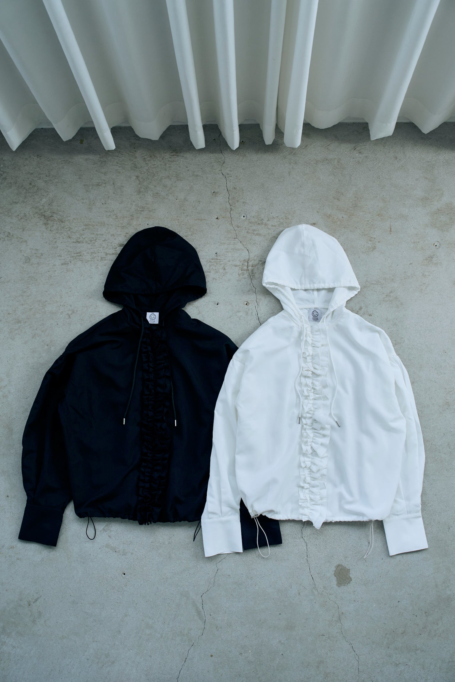 drawstring frill hoodie