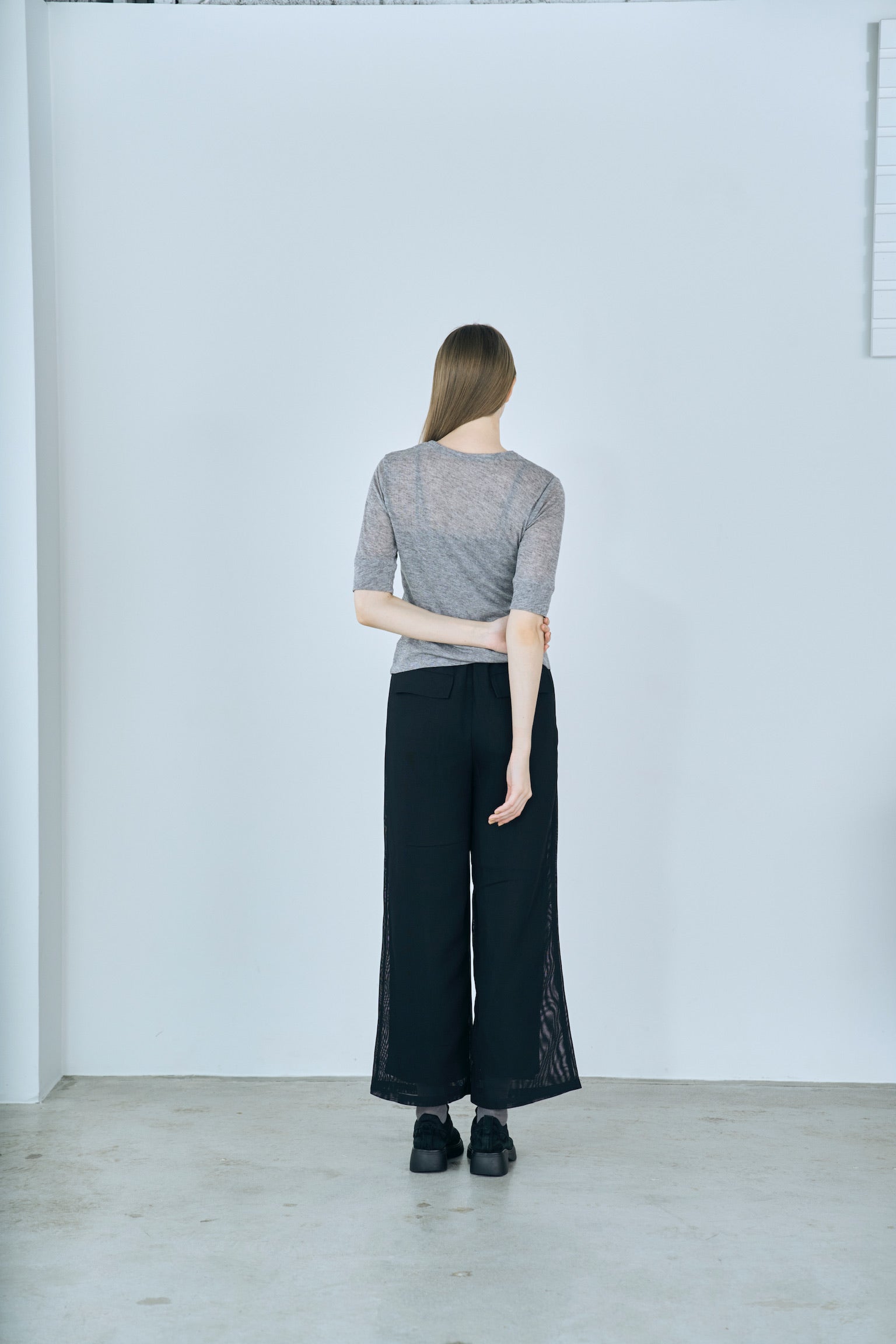 mesh tuck pants