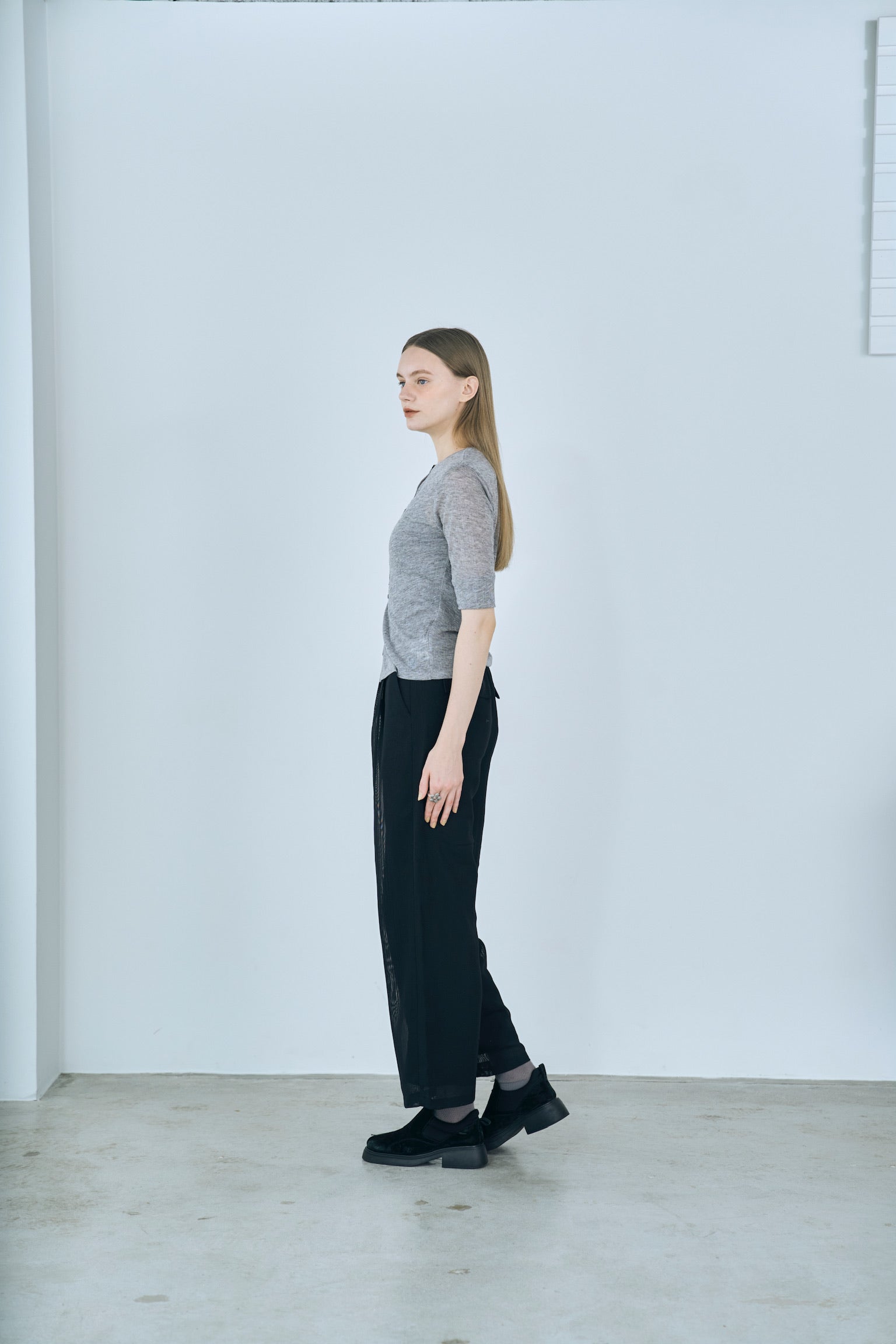 mesh tuck pants