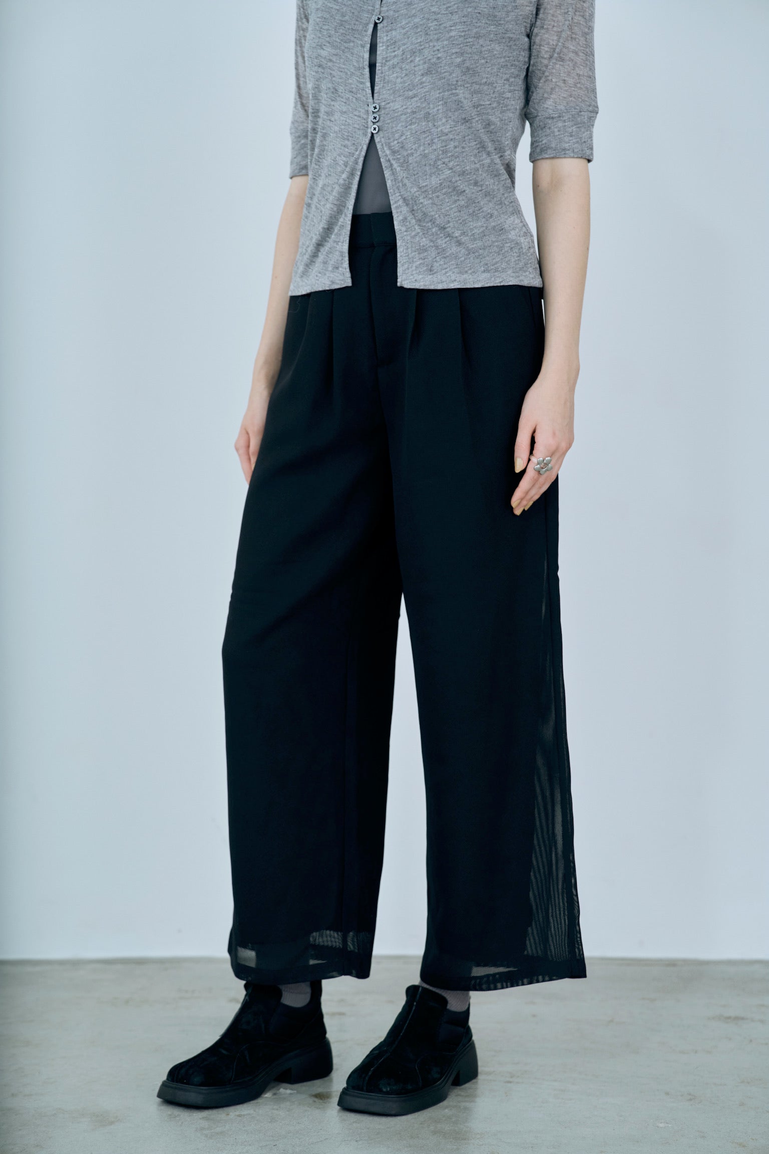 mesh tuck pants