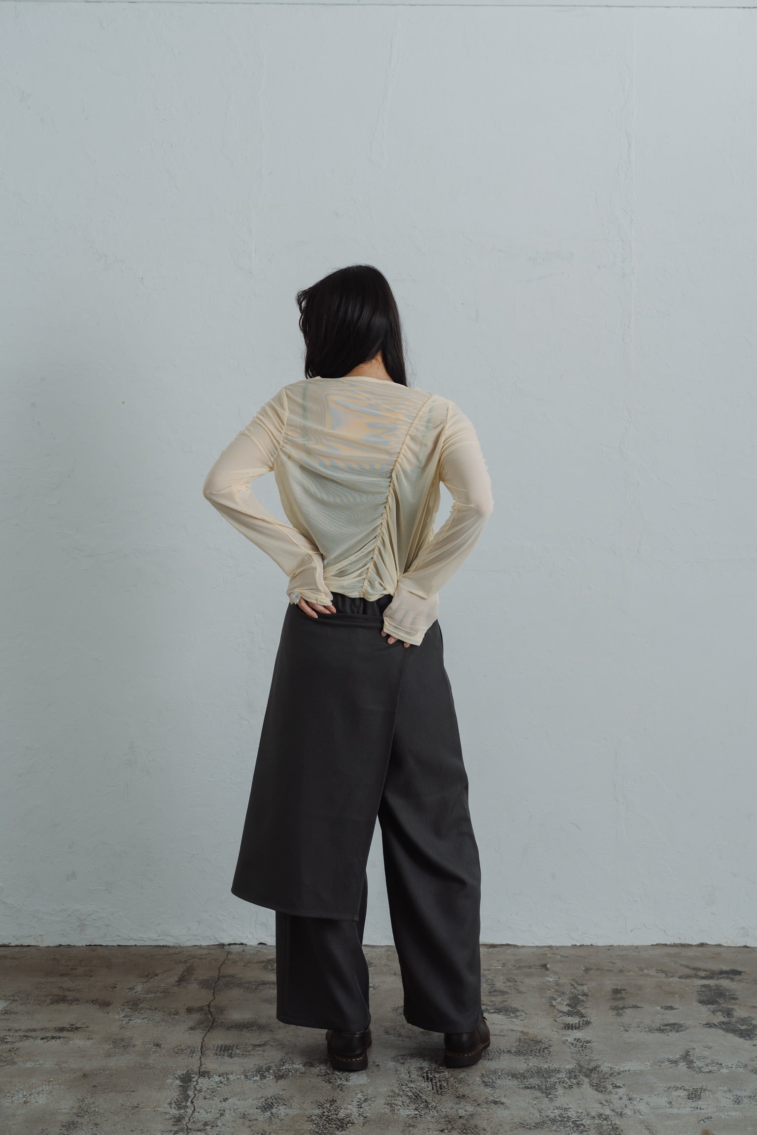 sheer shirring  tops