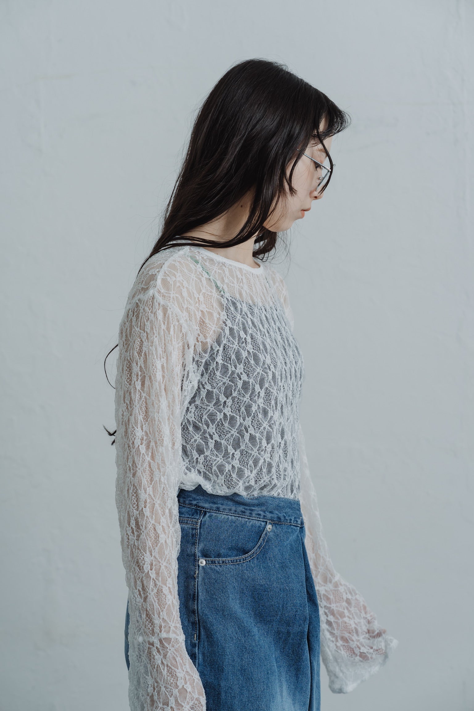 lace bell sleeve tops